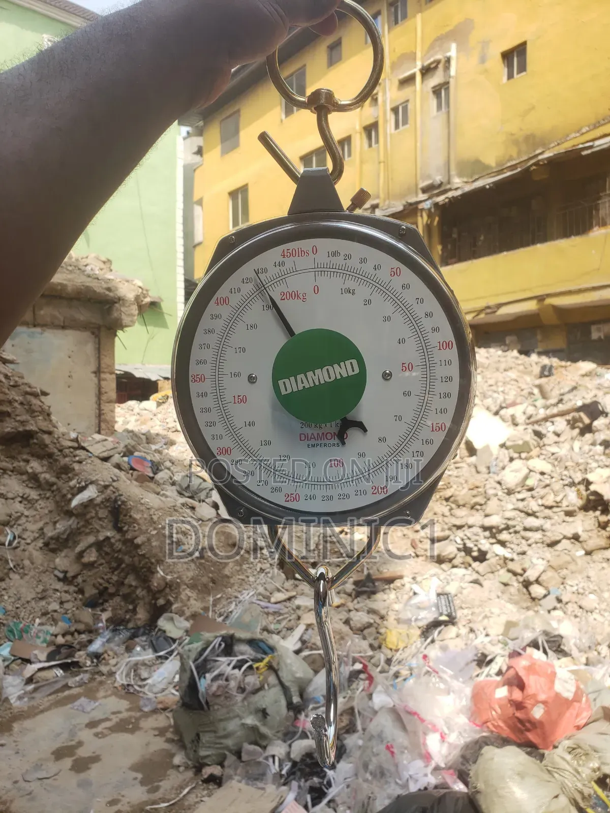 Diamond 200kg Hanging Weighing Scale.