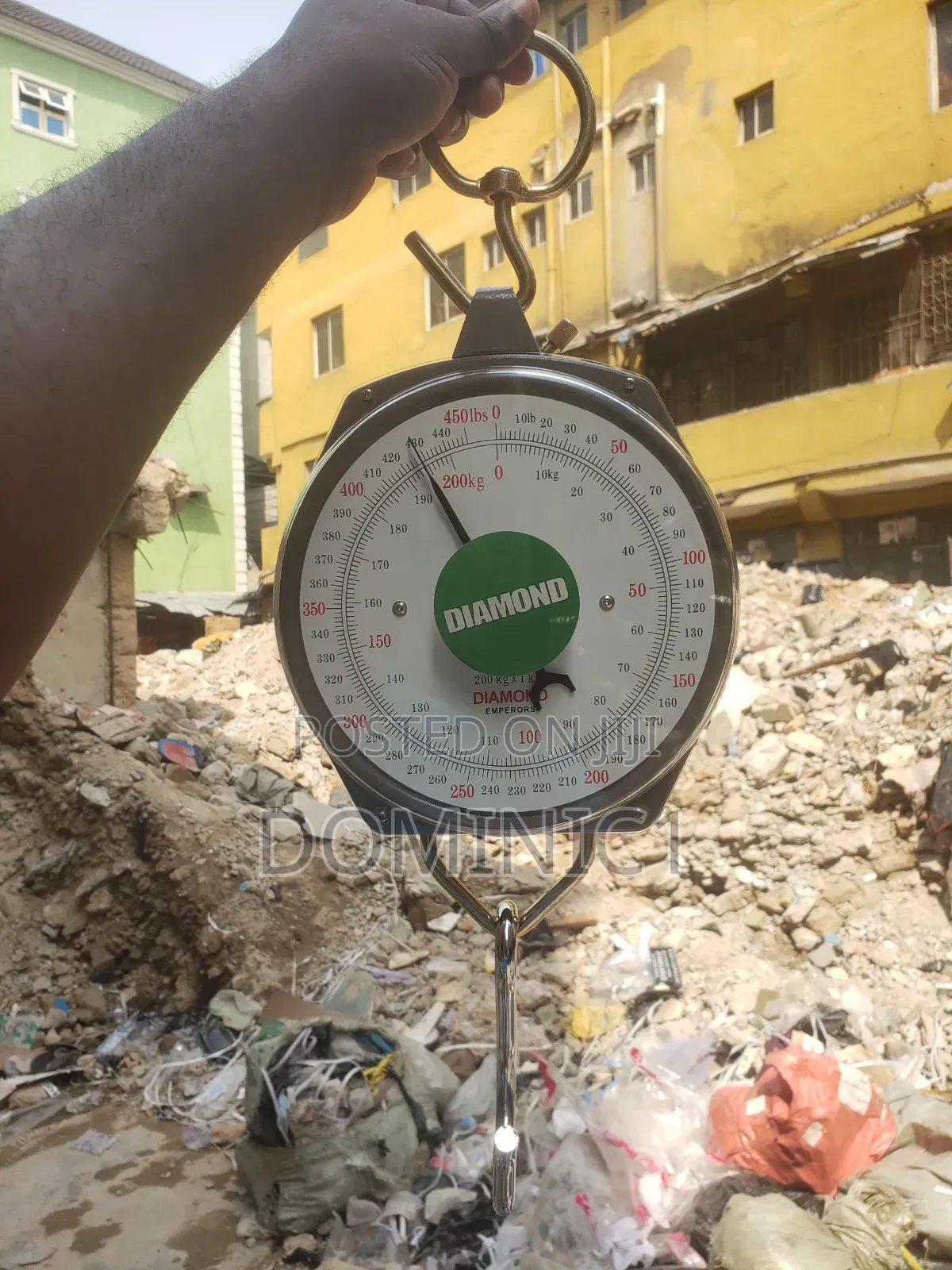 Diamond 200kg Hanging Weighing Scale.