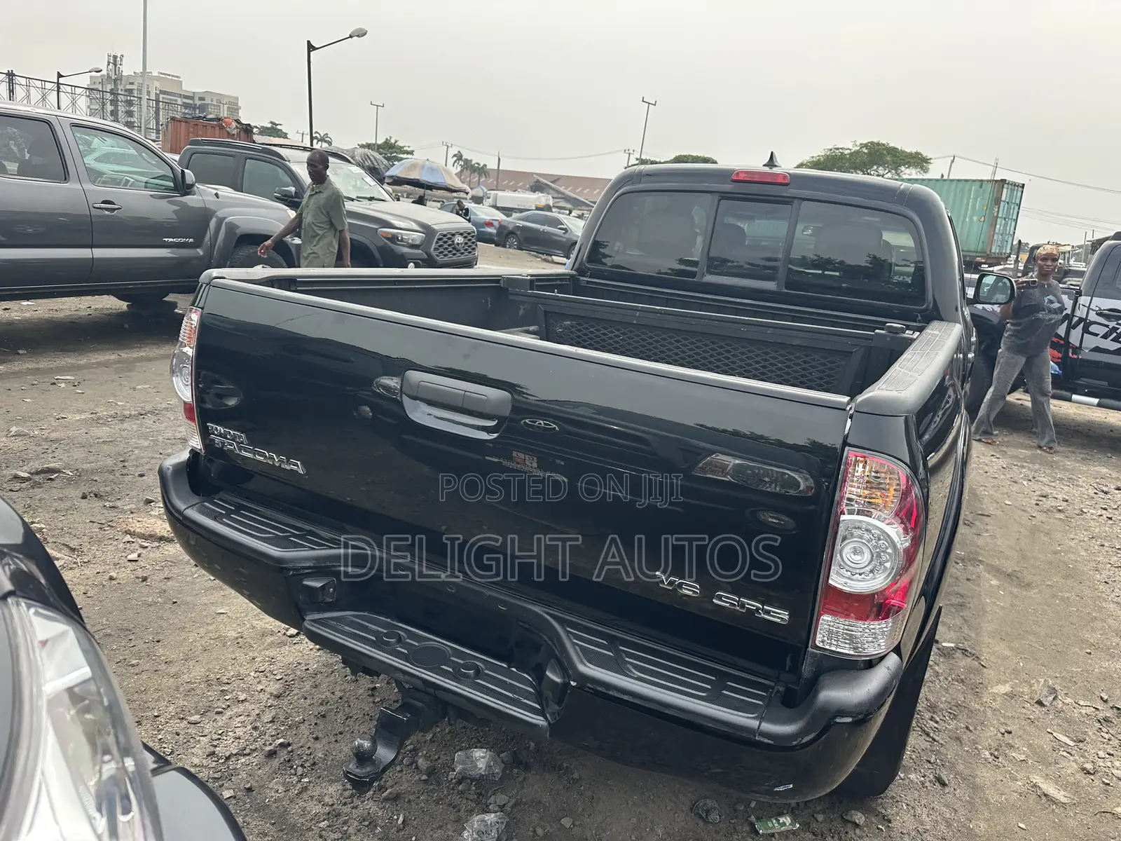 Toyota Tacoma 4dr Access Cab 4WD 6.1 ft. SB (2.7L 4cyl 4A) 2015 Black