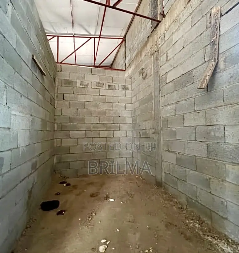 5bdrm Duplex in Mabushi for sale