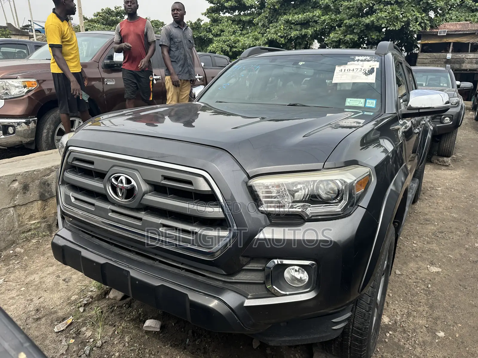 Toyota Tacoma Limited 2017 Gray