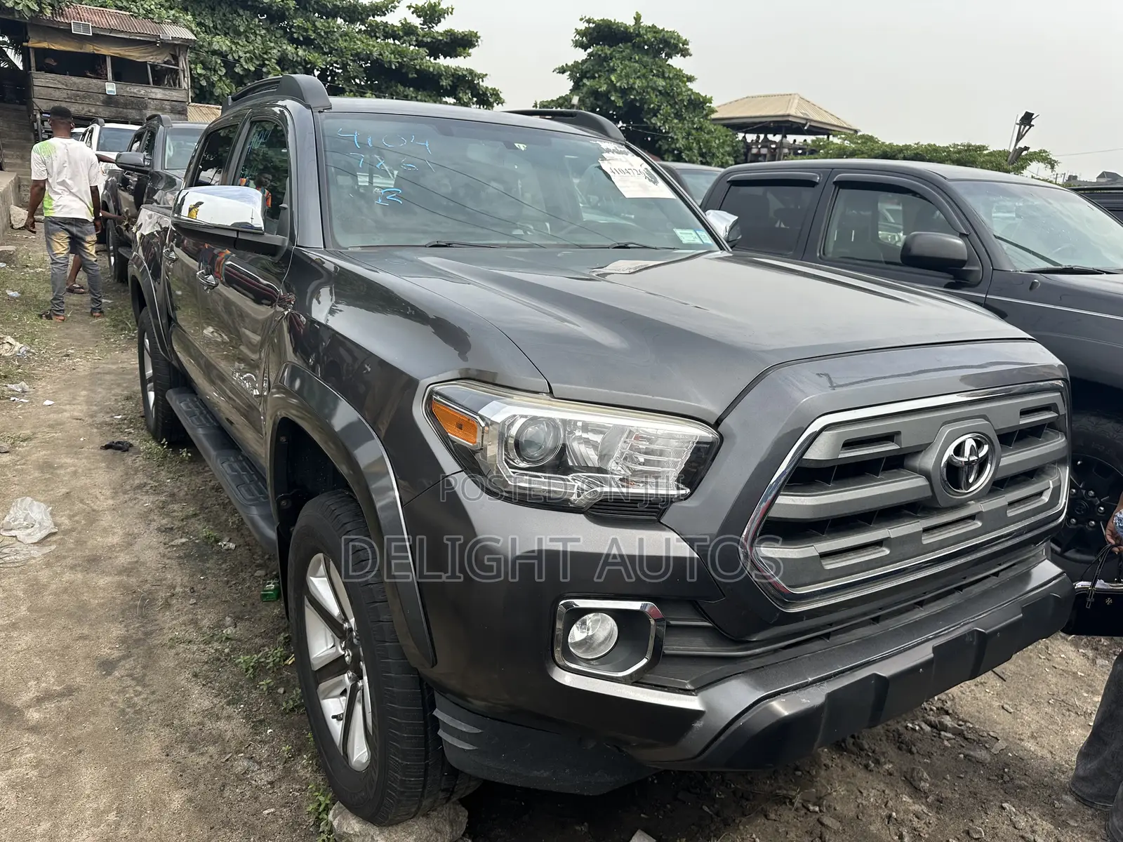 Toyota Tacoma Limited 2017 Gray