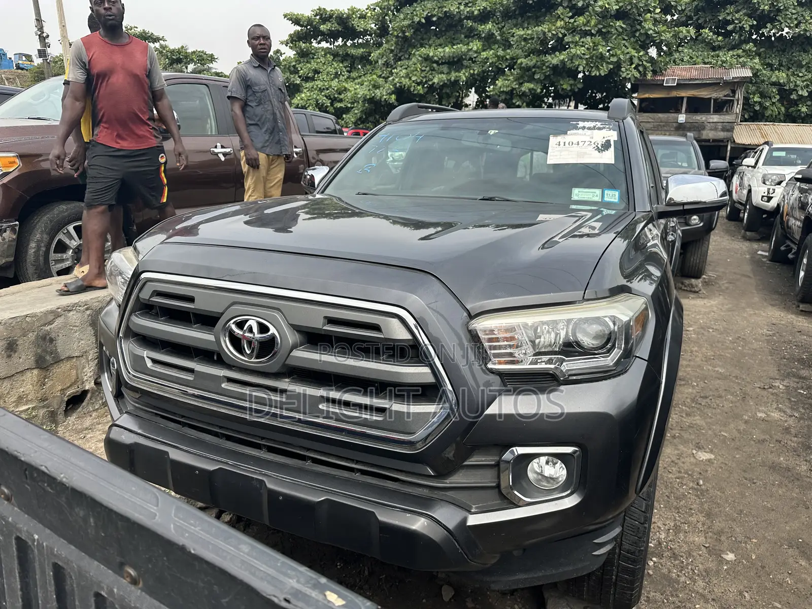 Toyota Tacoma Limited 2017 Gray