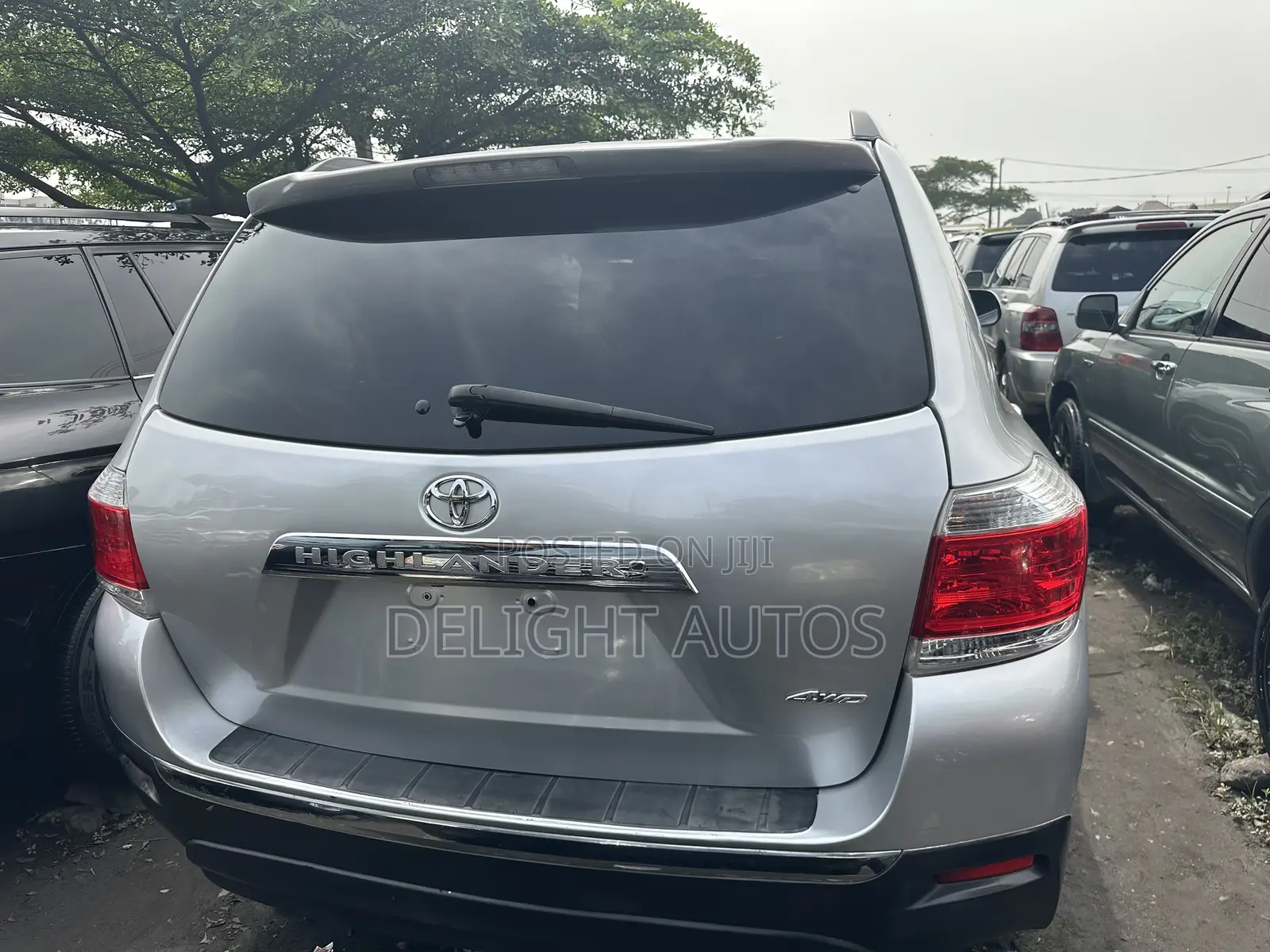 Toyota Highlander Limited 2012 Silver