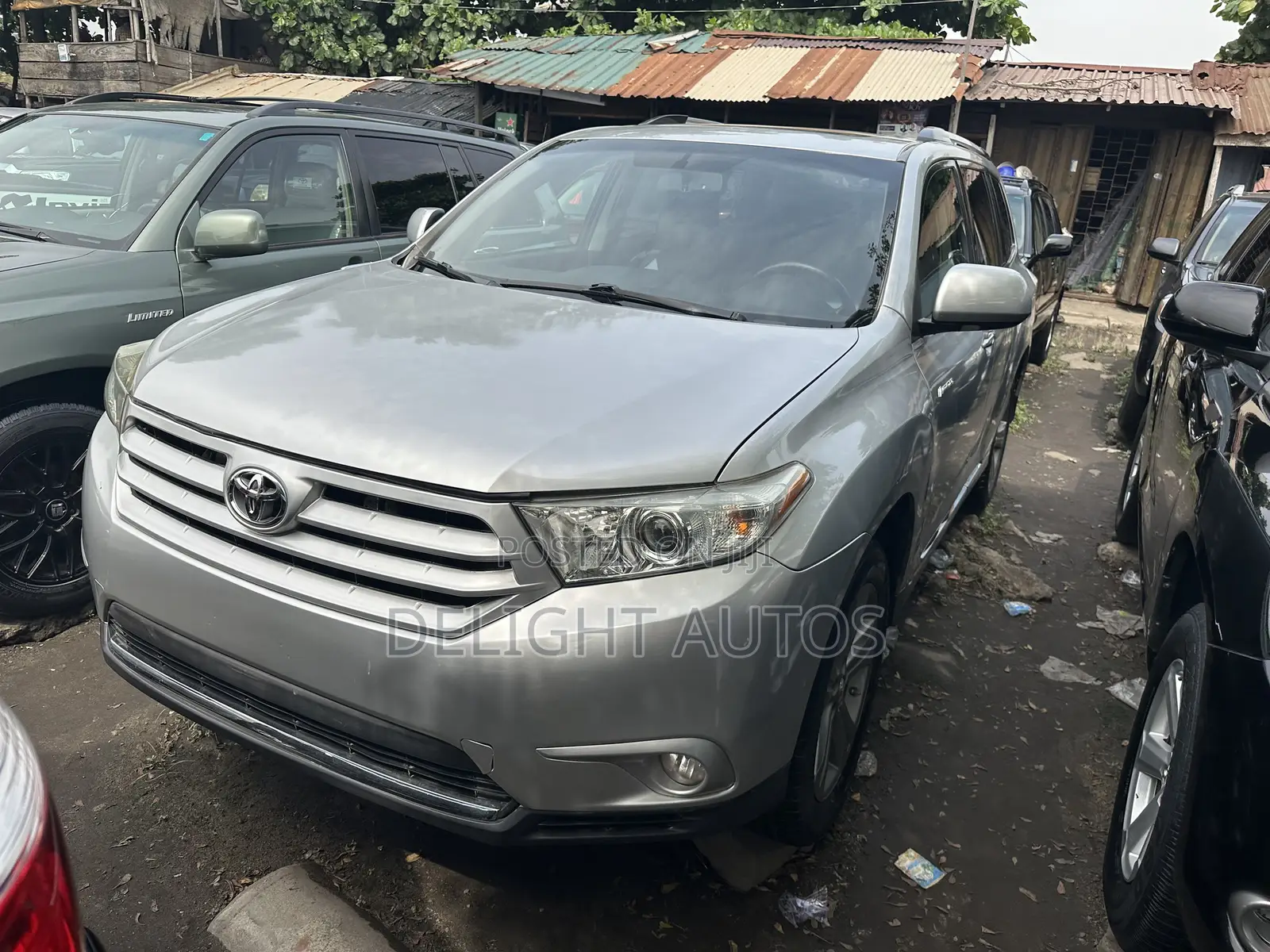 Toyota Highlander Limited 2012 Silver