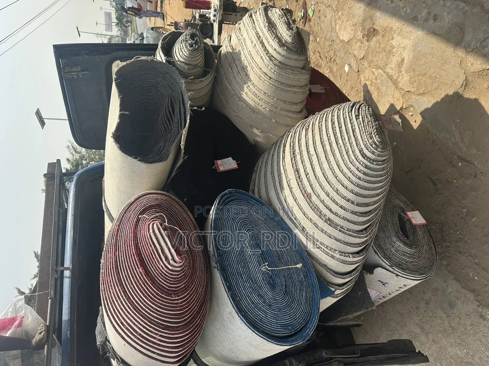 Wall to Wall Rug Carpet