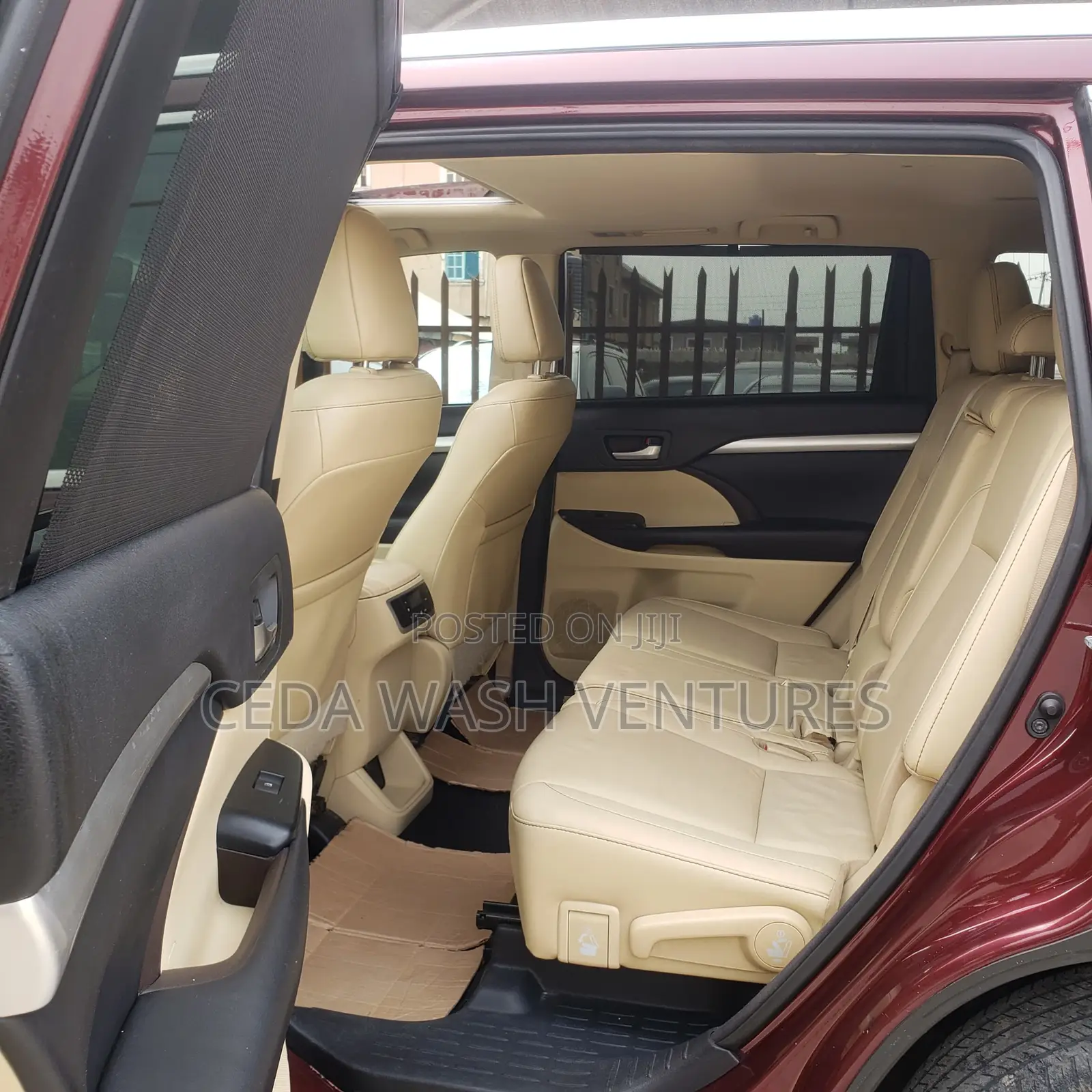 Toyota Highlander 2017 Red