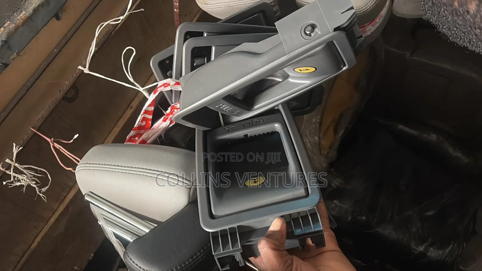 Back Seat Lock Available Toyota Sienna 2012-17 Available