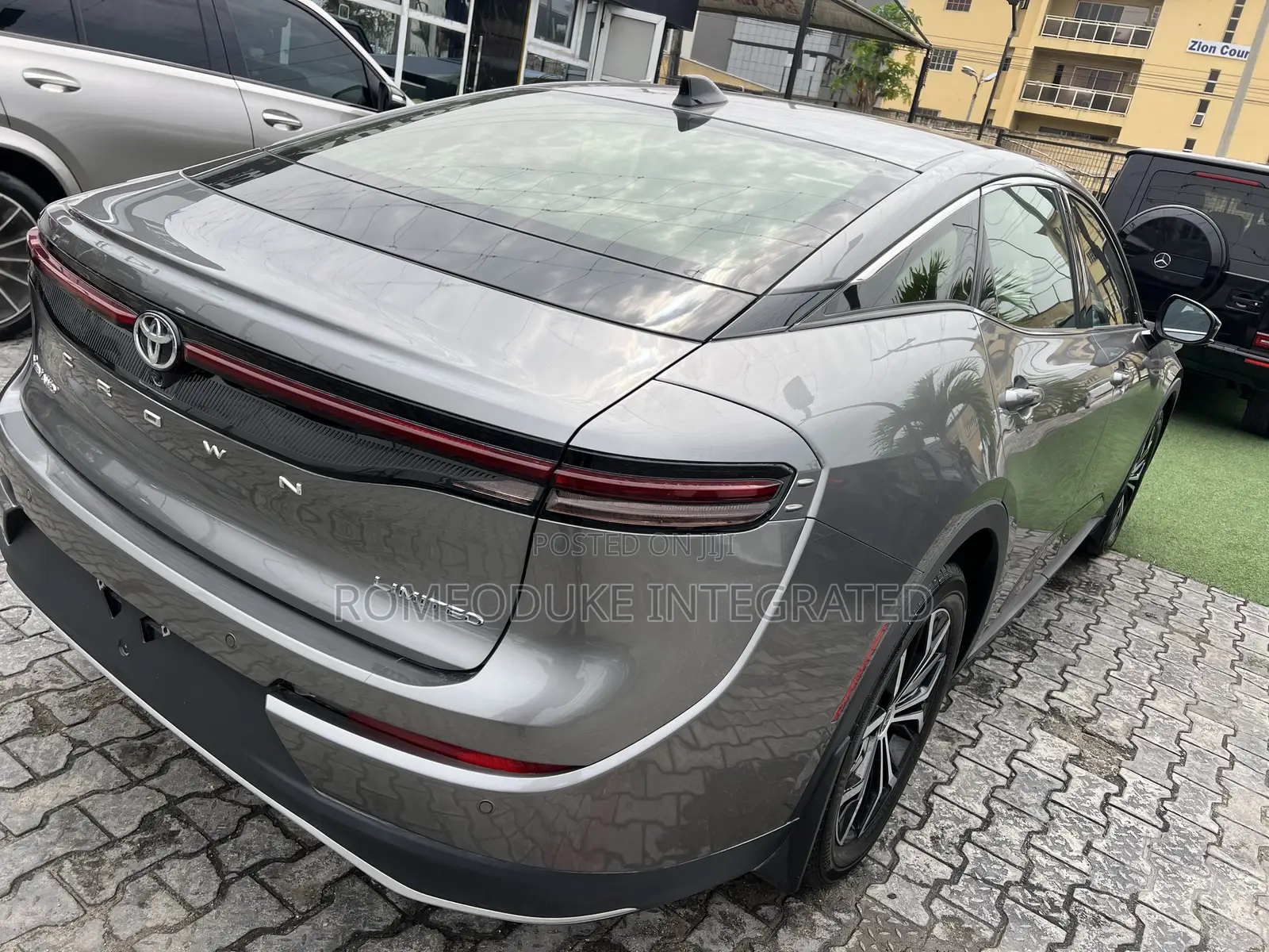 New Toyota Crown 2025 Gray