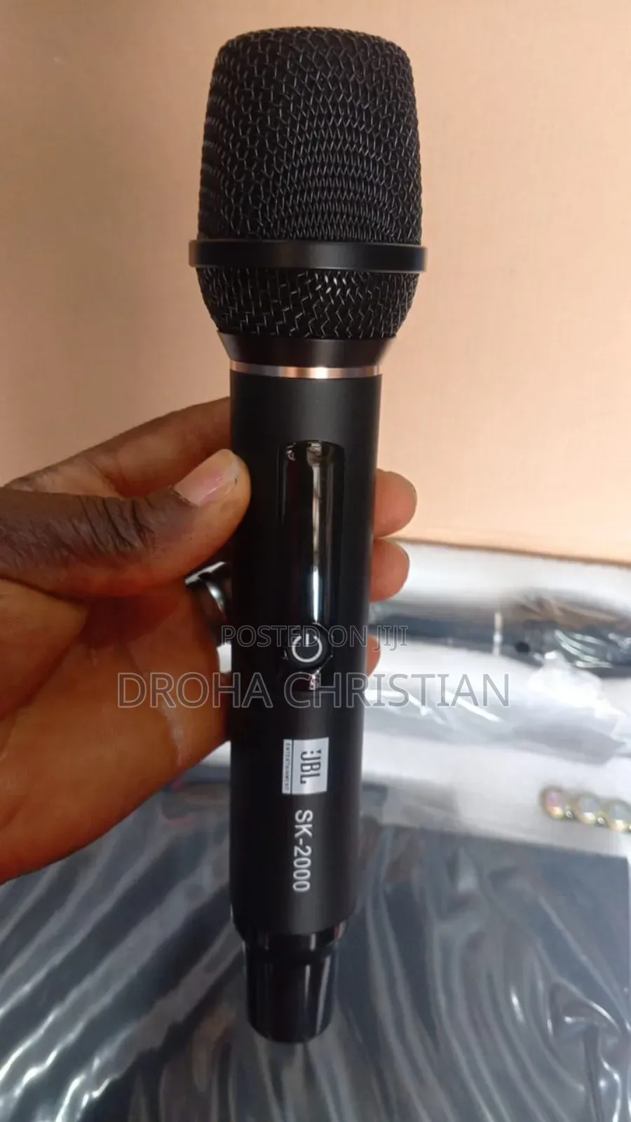Professional Wireless Microphone