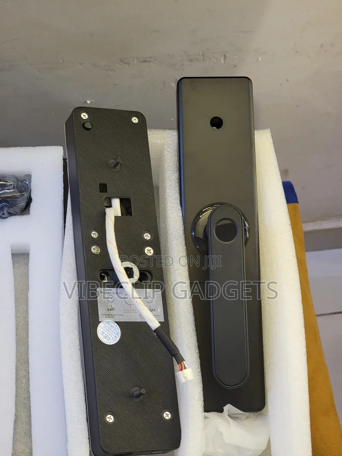Tuya Smart Door Lock With Fingerprint, Pin, Card, Mobile App