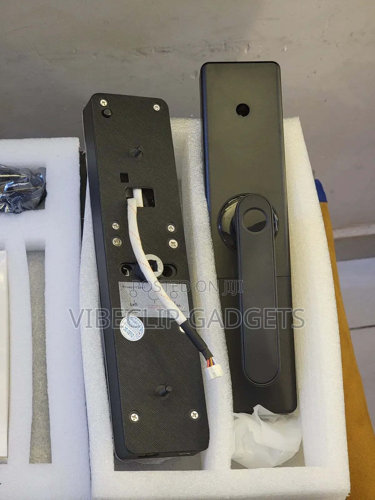 Smart Door Lock With Fingerprint, Pin, Card, Mobile App