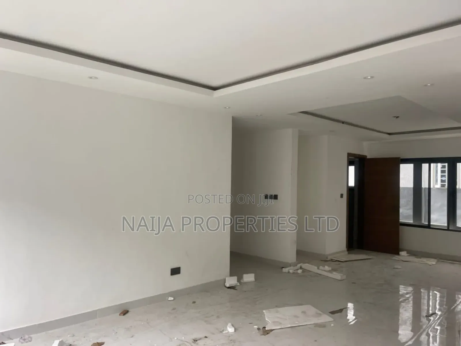 2bdrm Apartment in Off Awolowo Rd, Ikoyi for sale
