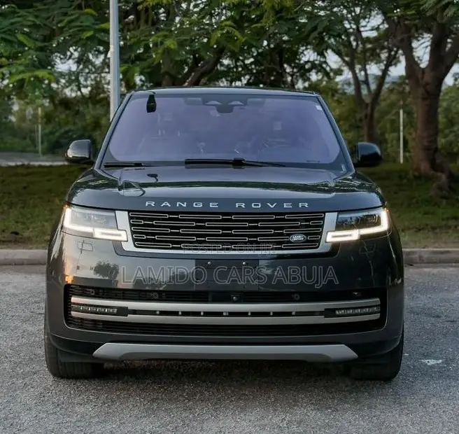 Land Rover Range Rover Vogue 2023 Black