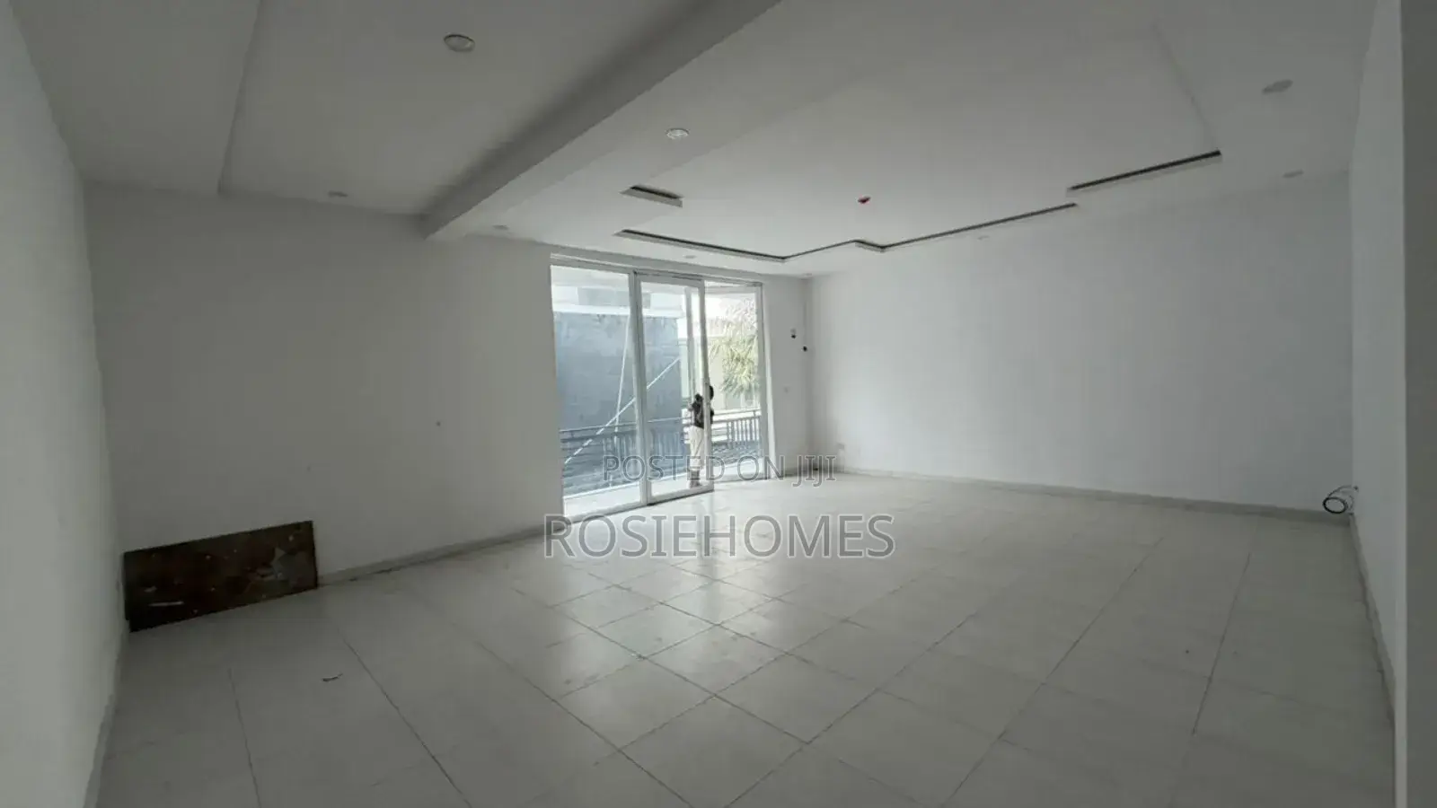 Massive Shop Space/ Office for Rent