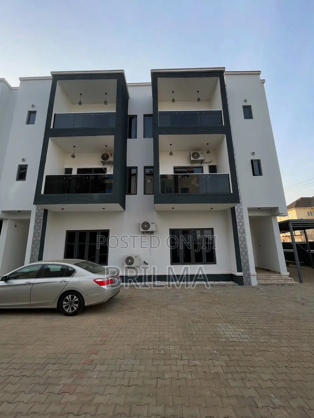4bdrm Duplex in Jahi for sale