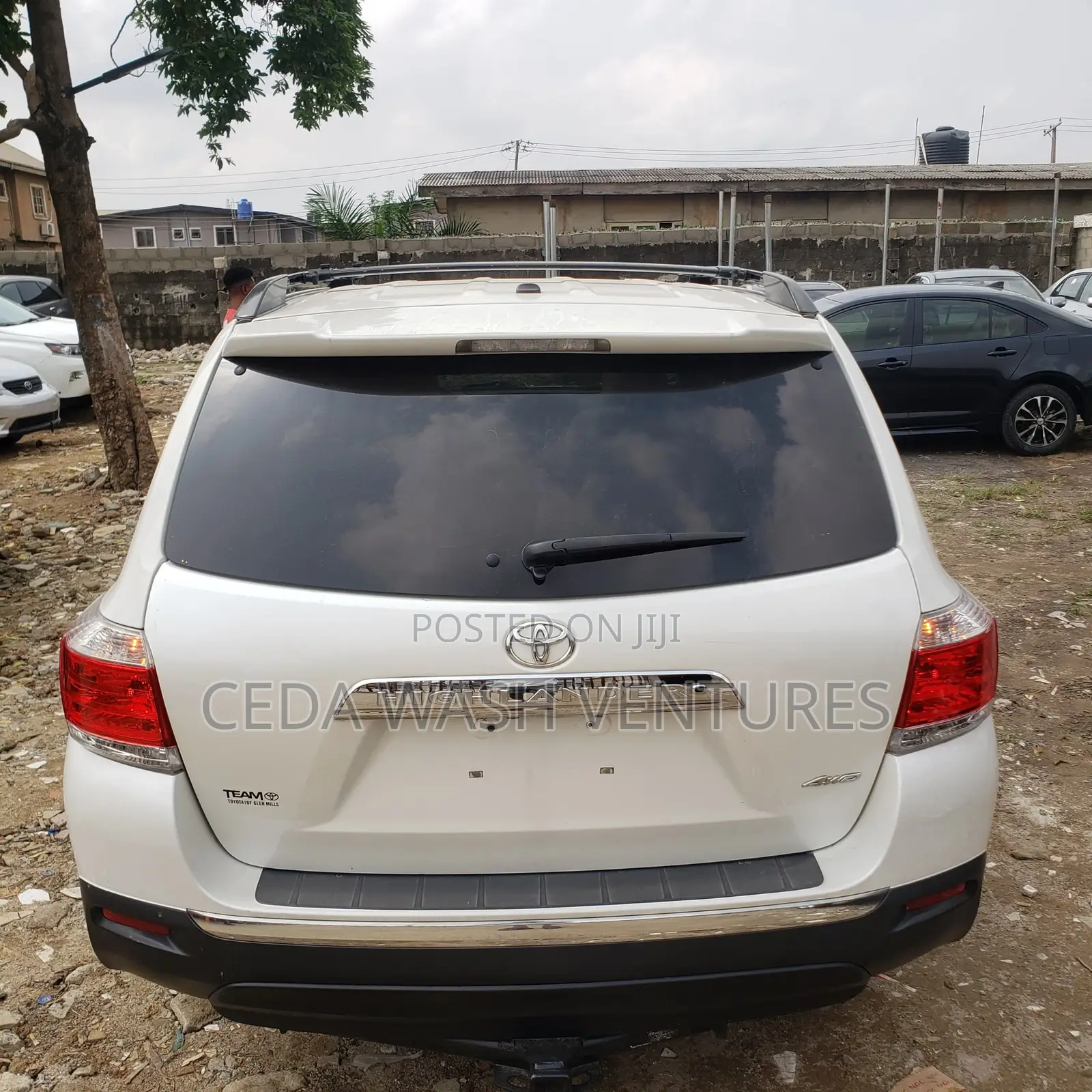 Toyota Highlander Limited 3.5l 4WD 2013 White