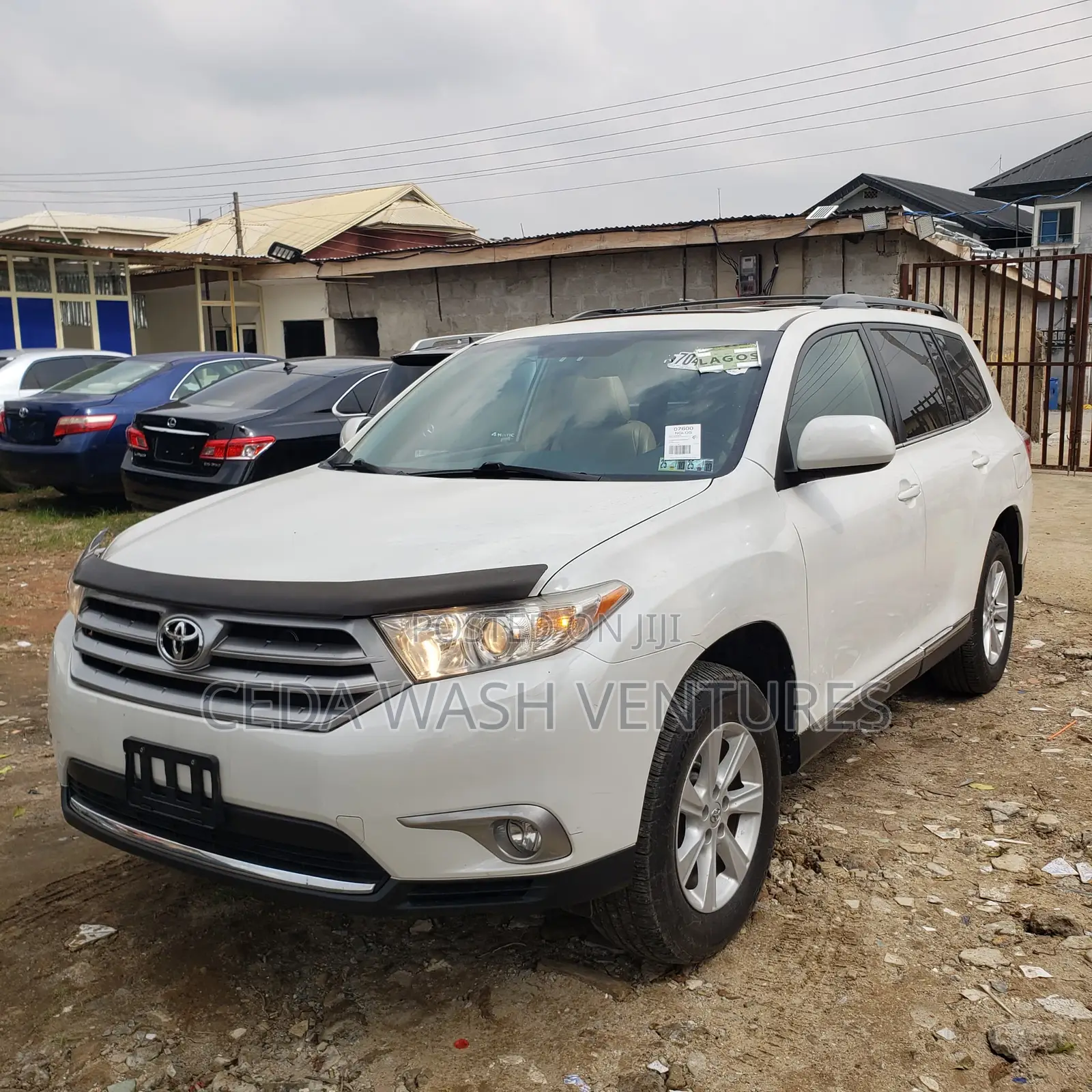 Toyota Highlander Limited 3.5l 4WD 2013 White