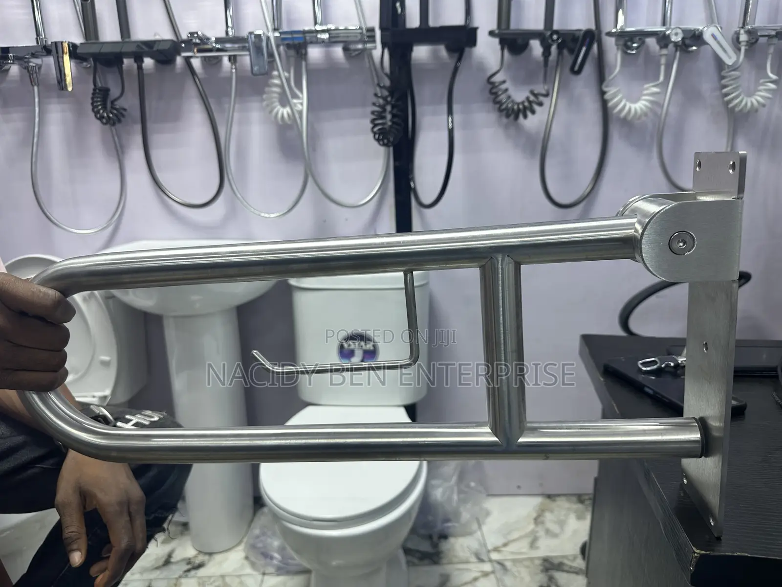 Toilet Handrail / Safely Handle