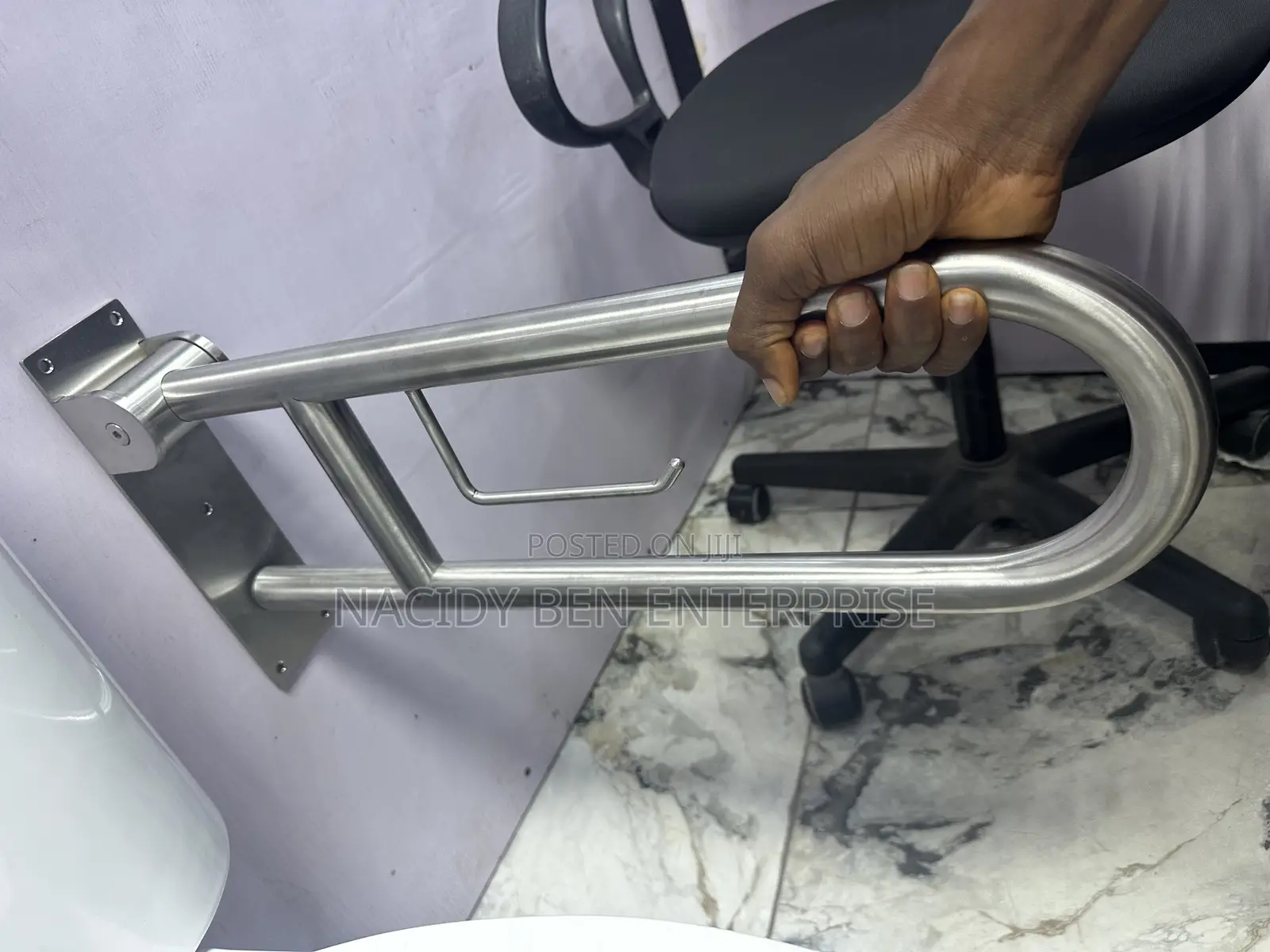Toilet Handrail / Safely Handle