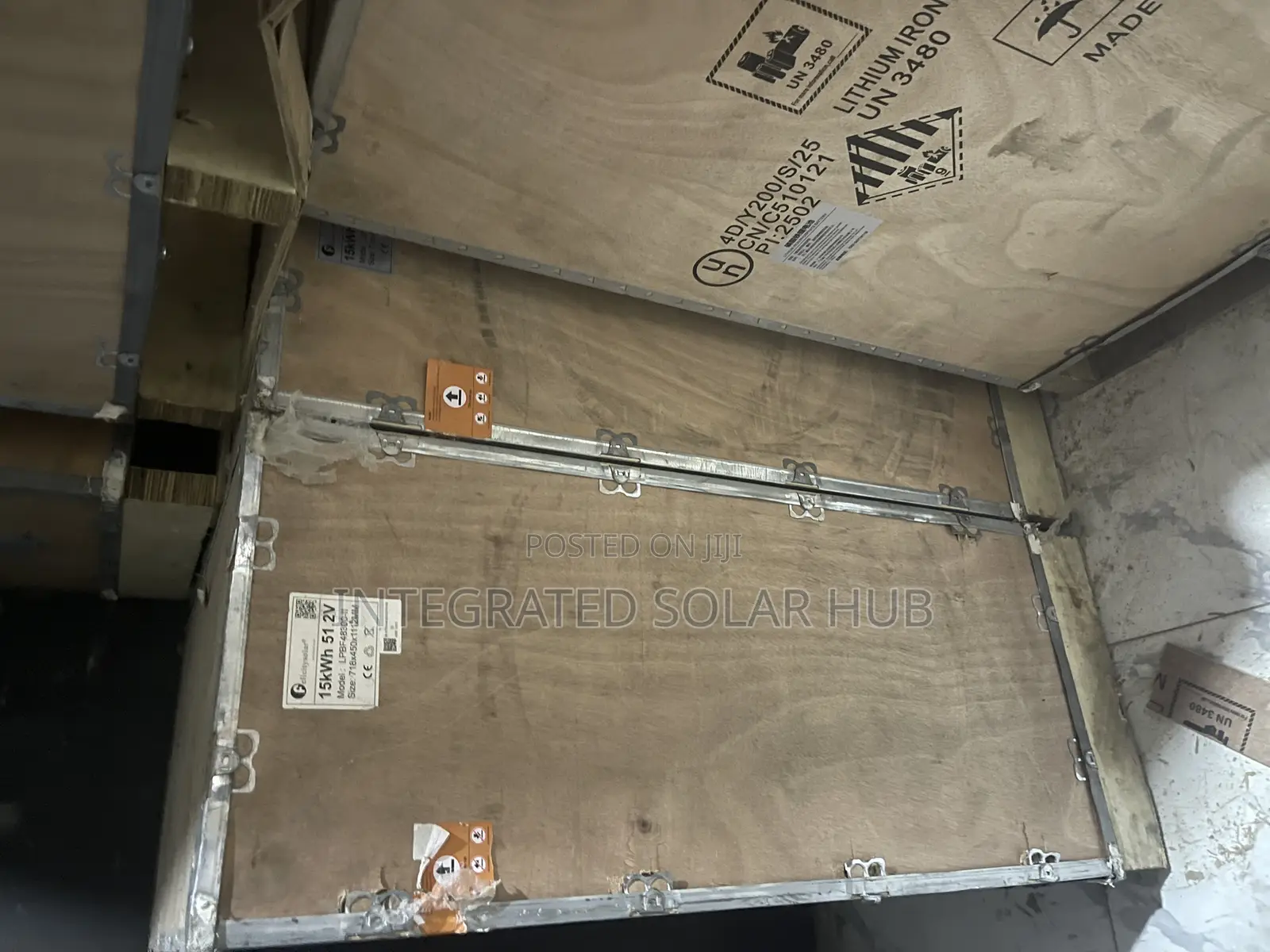 15kwh 51.2v Felicity Lithium Battery Standing