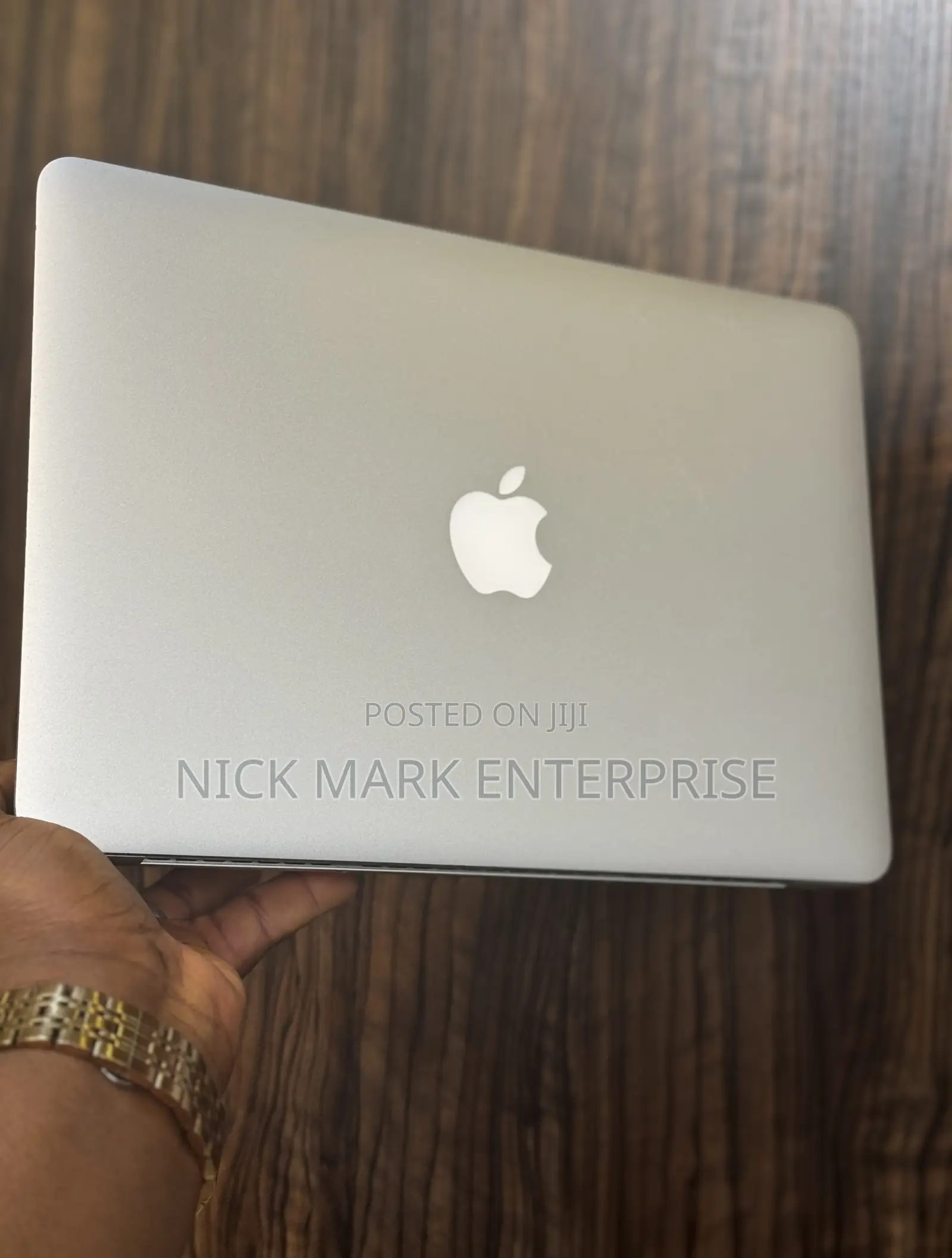 Laptop Apple MacBook Pro 2015 8GB Intel Core i5 SSD 128GB