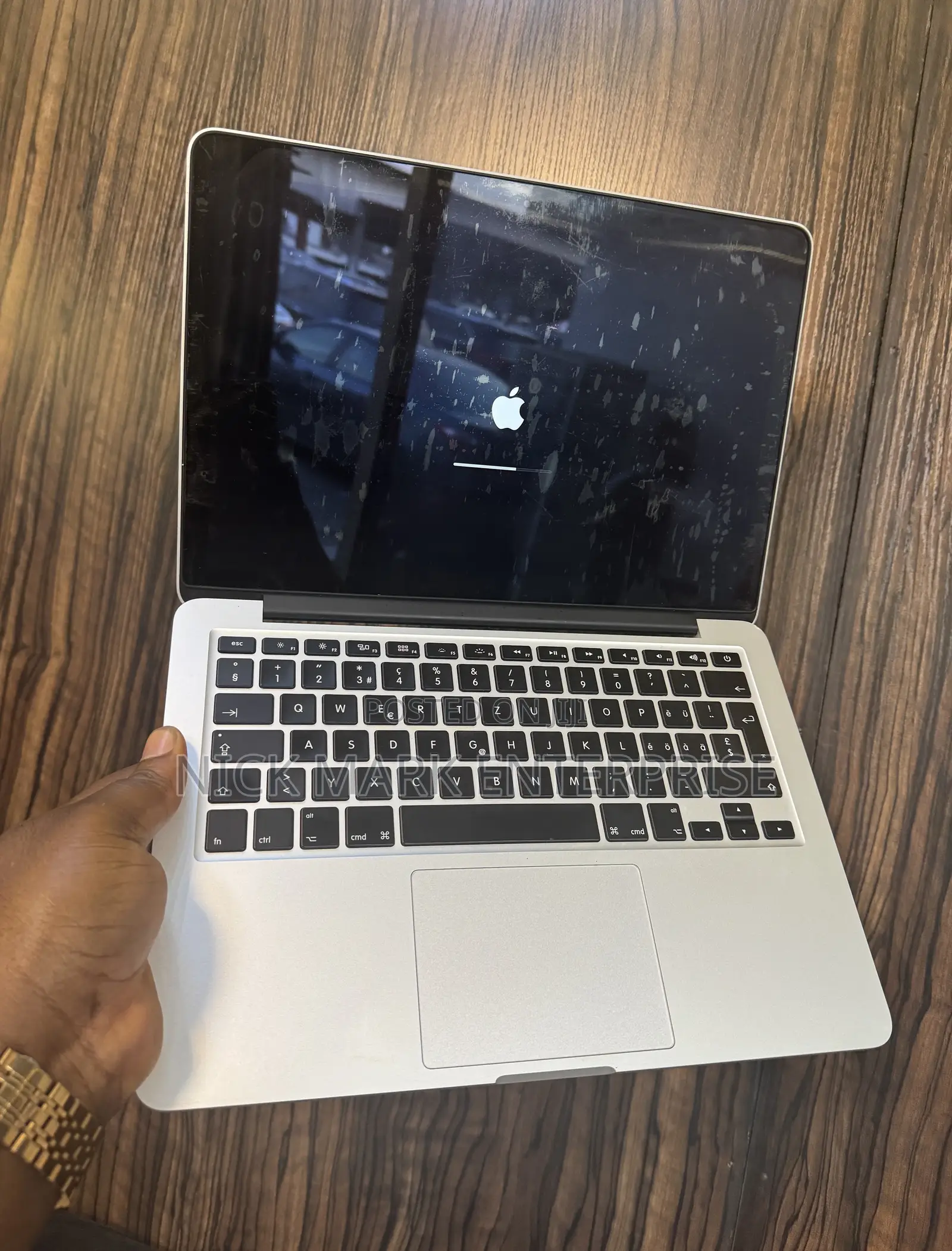 Laptop Apple MacBook Pro 2015 8GB Intel Core i5 SSD 128GB