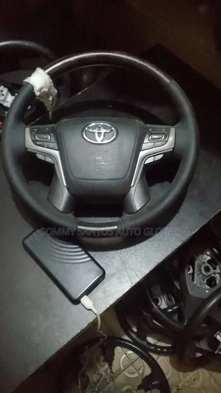 Steering Wheels for Toyota Hilux Available