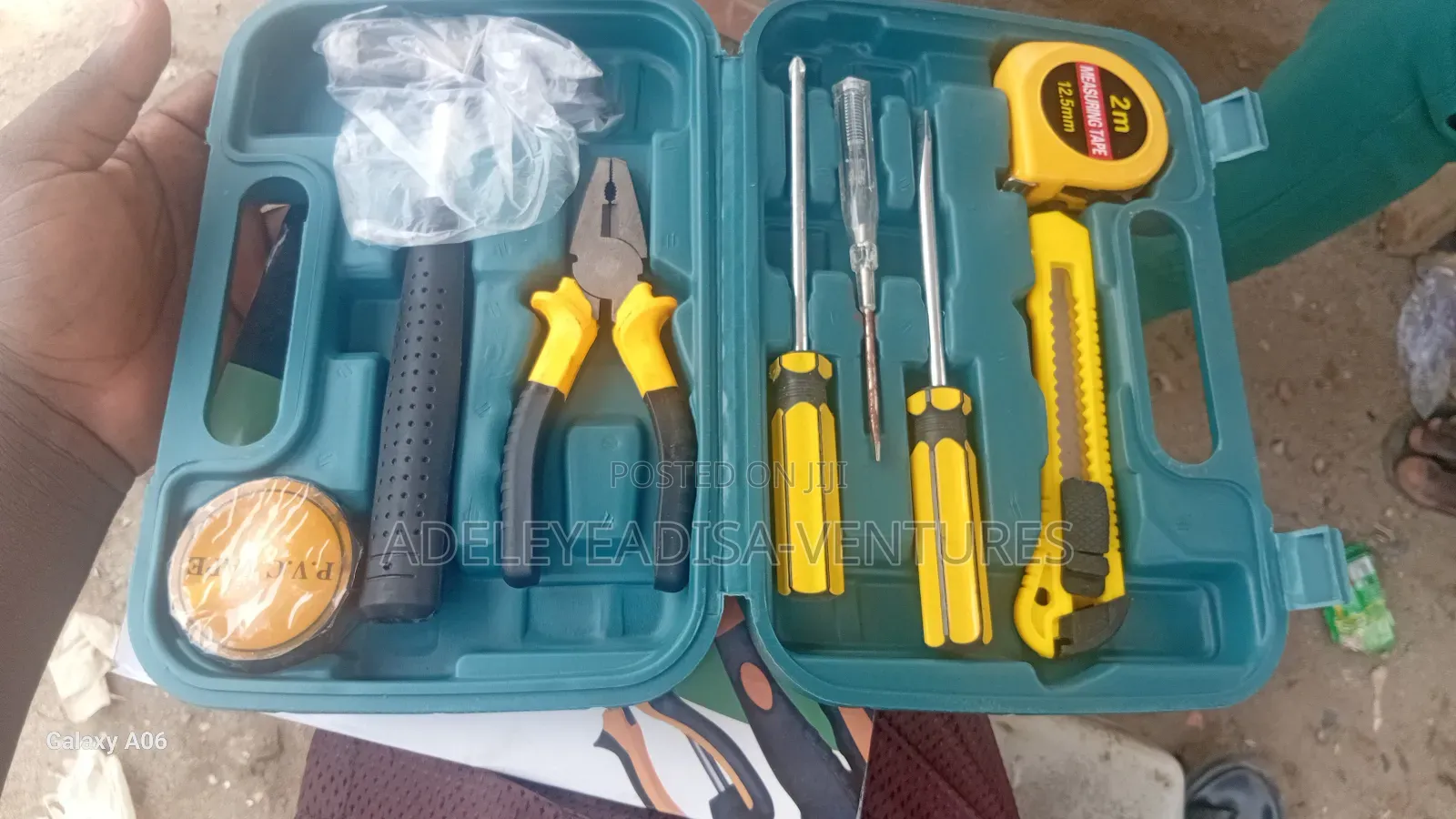 9 Pieces Tool Set