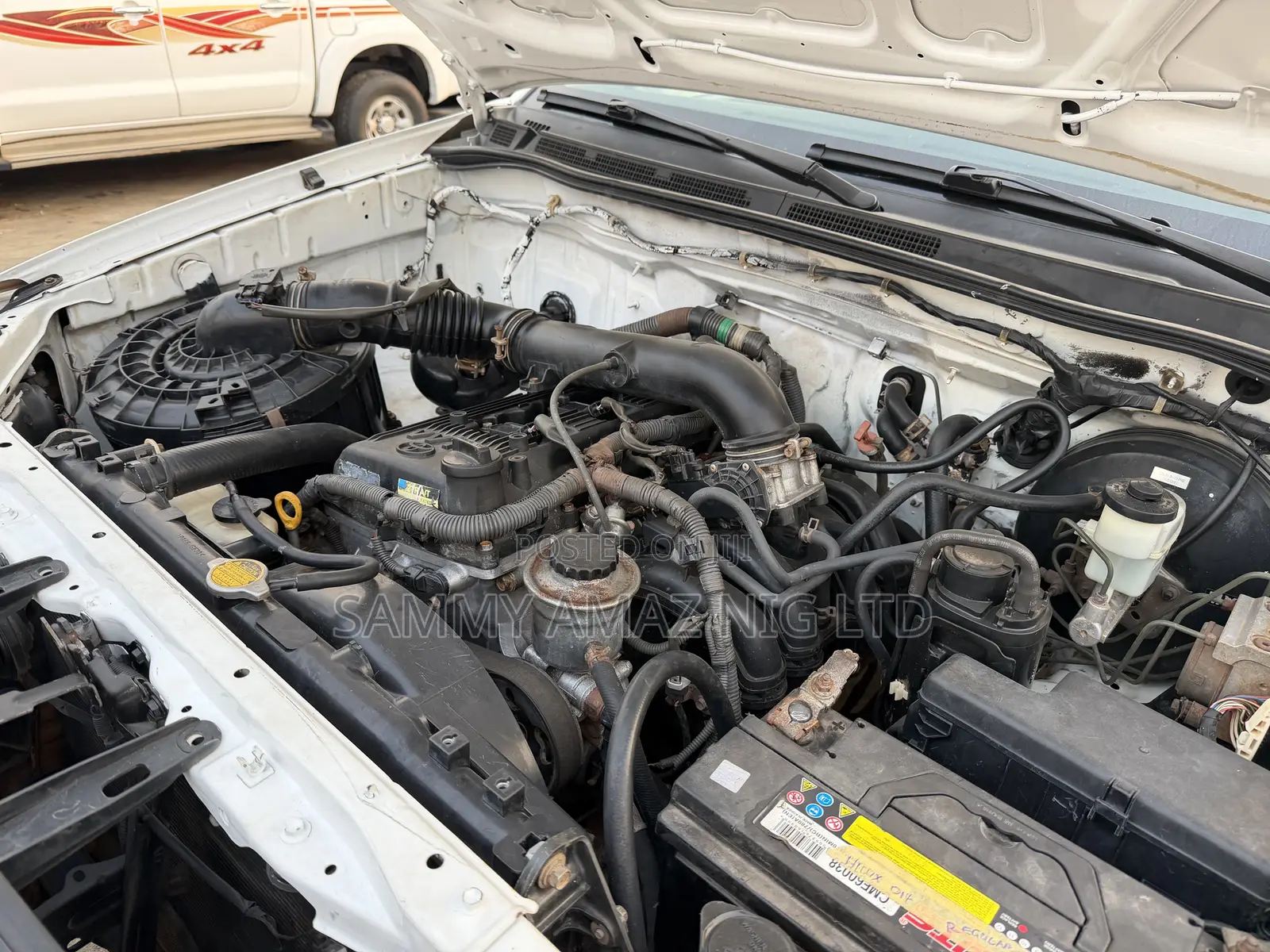 Toyota Hilux 2014 White