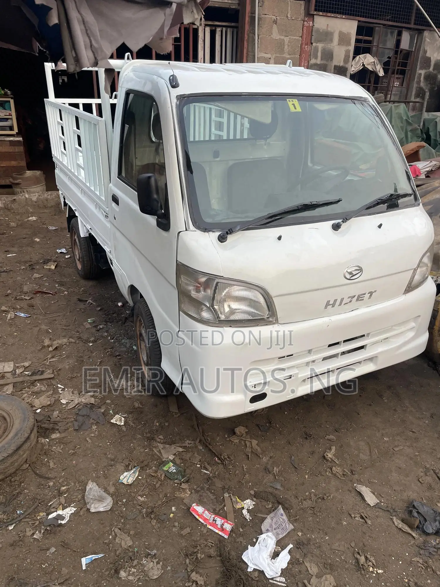 Daihatsu Hijet 2012 White