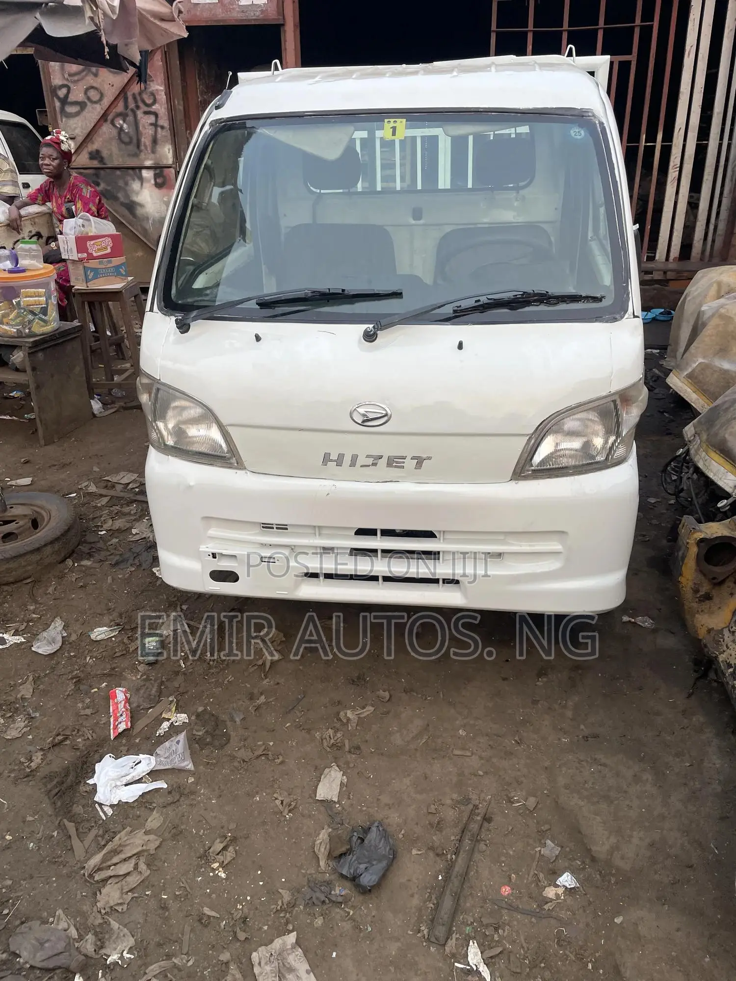 Daihatsu Hijet 2012 White