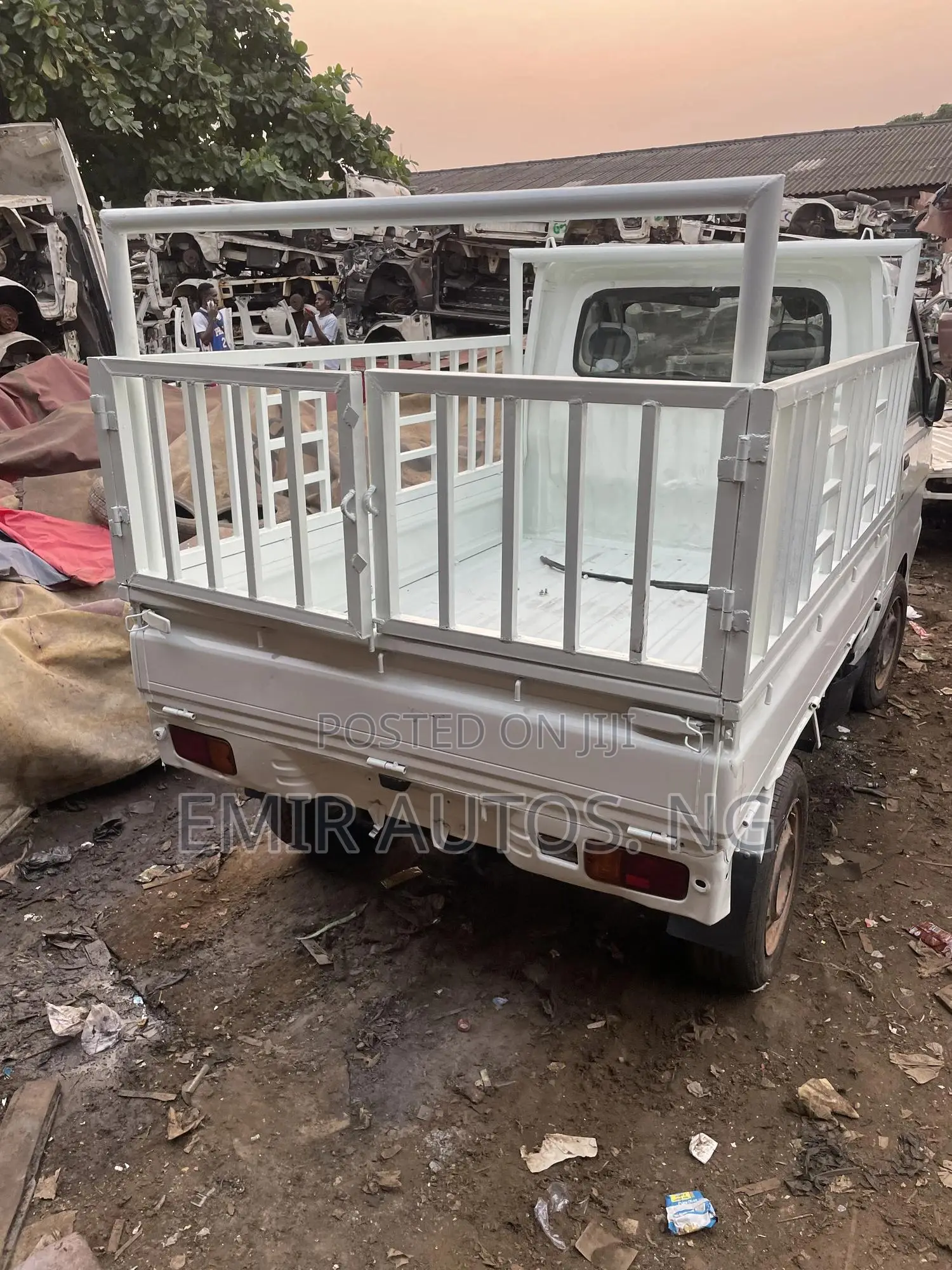 Daihatsu Hijet 2012 White