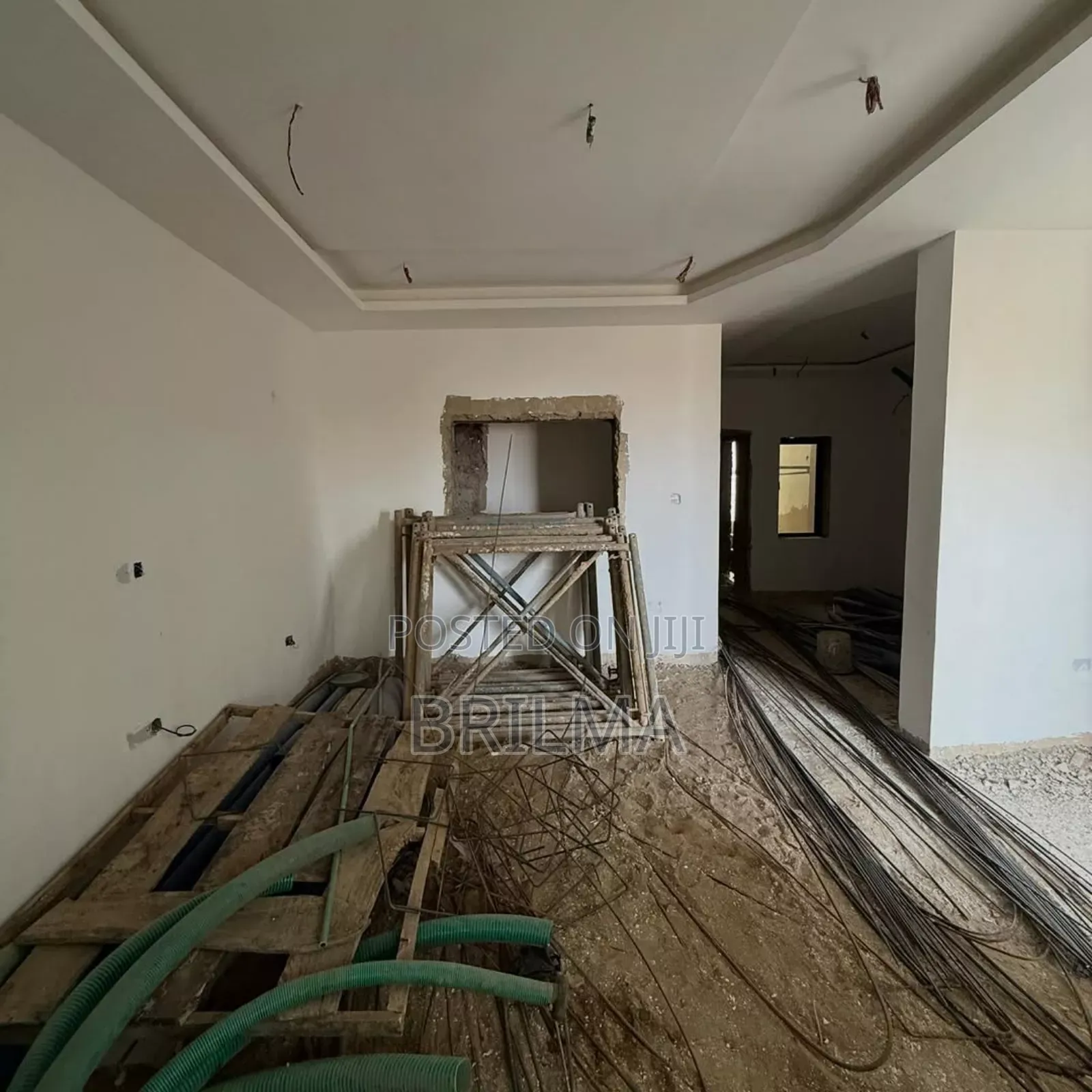 4bdrm Duplex in Guzape for sale