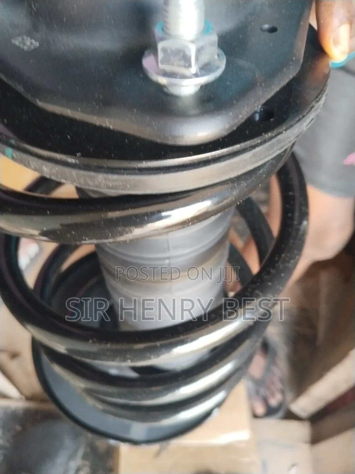 Front Shocks Absorbers Complete, Highlander 2014/019 . Lexus Rx 350