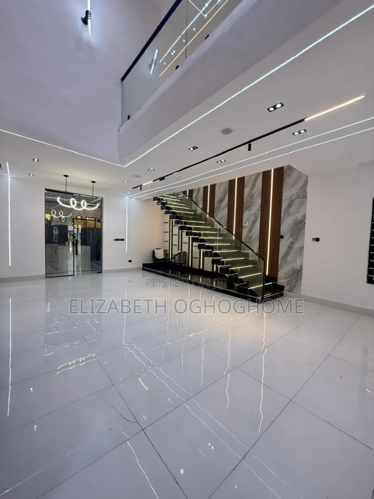 5bdrm Duplex in Ajah for sale