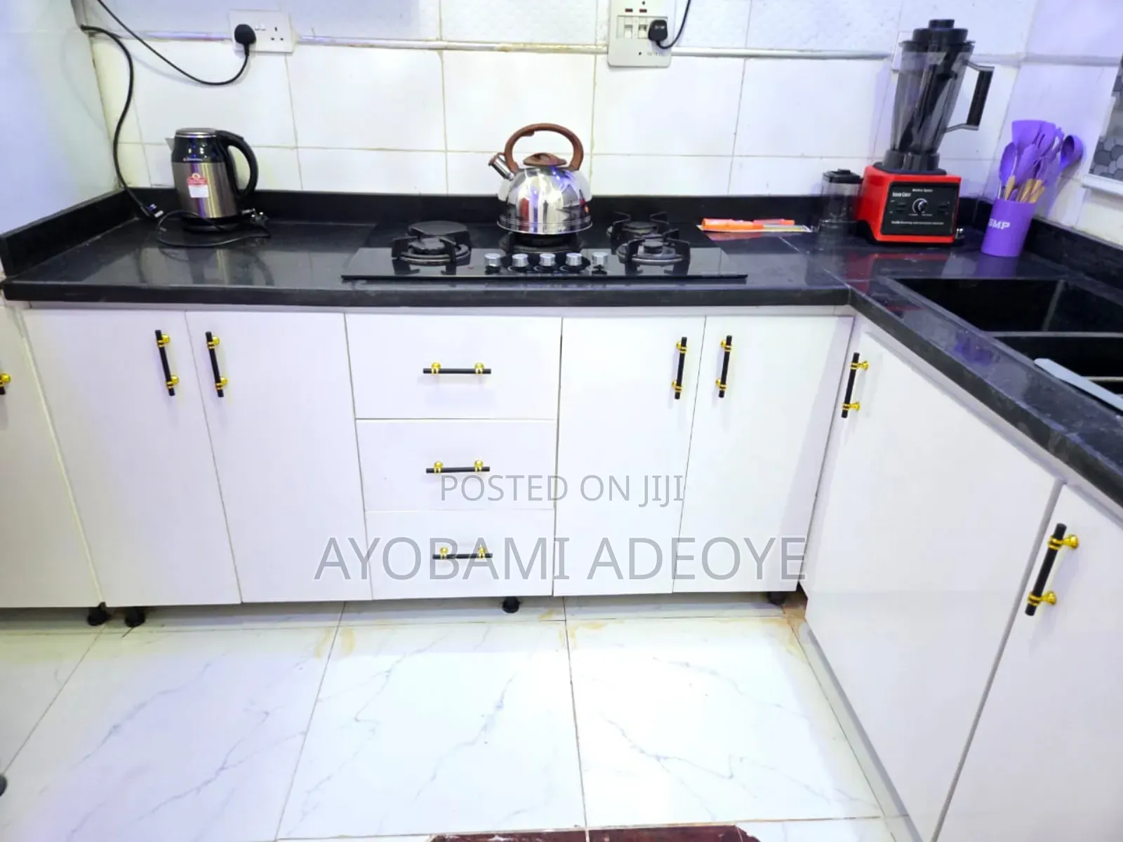 Luxury 4 Bedroom Detached Shortlet Apartment