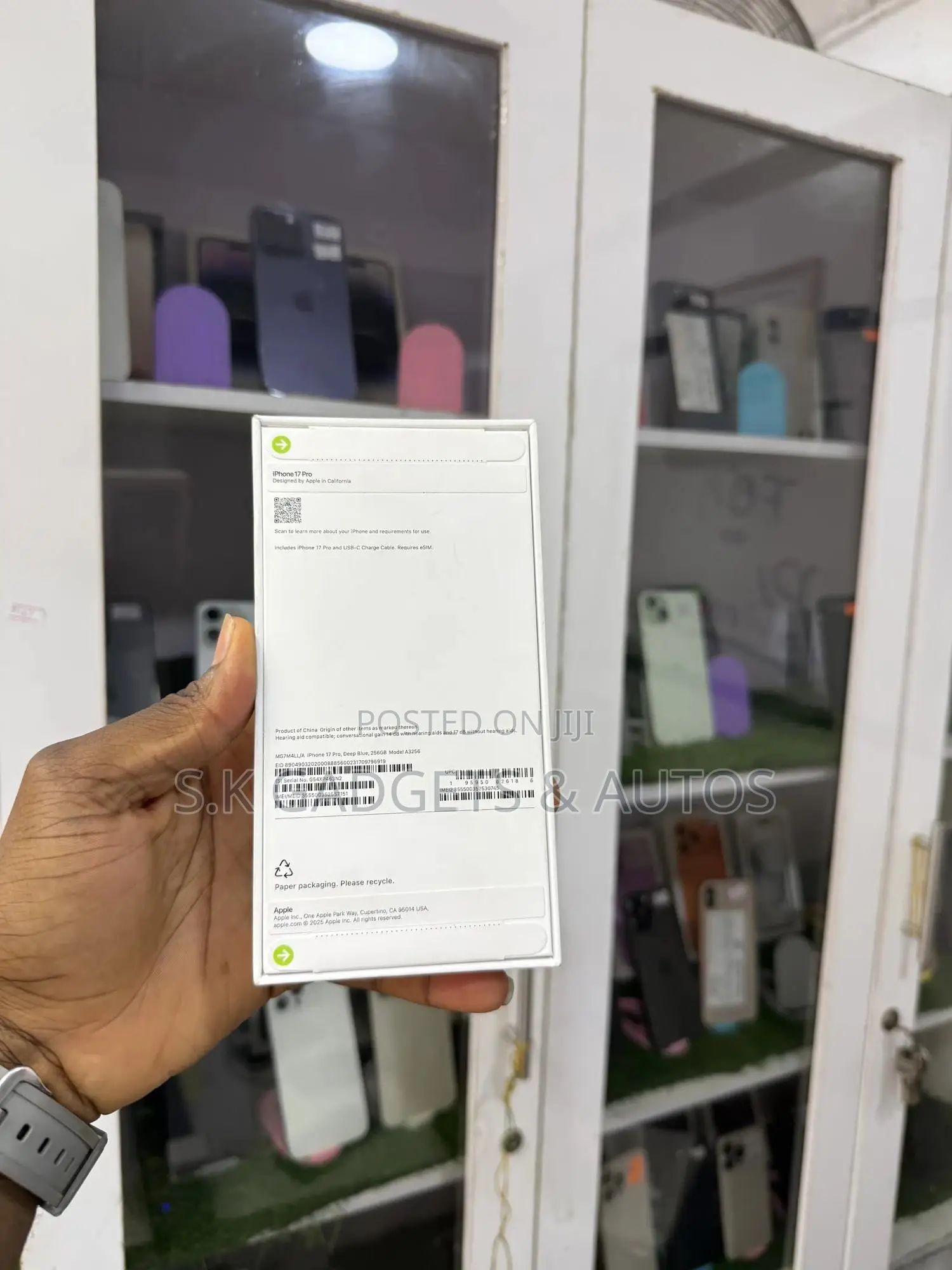 New Apple iPhone 17 Pro 256 GB Blue