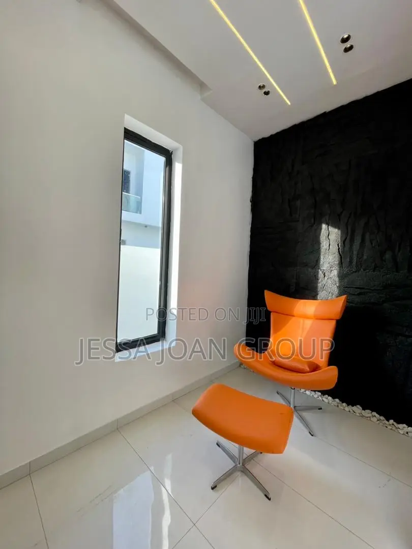 5bdrm Duplex in Lekki Gardens Estate for sale