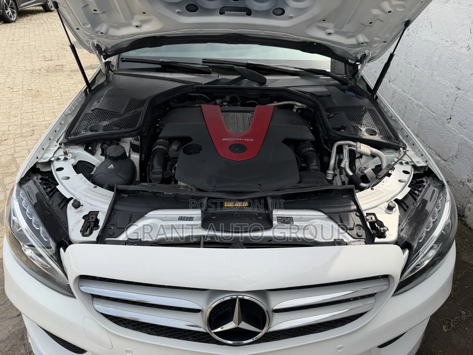 Mercedes-Benz C43 4Matic Sedan AWD (3.0L V6 9AM) 2017 White