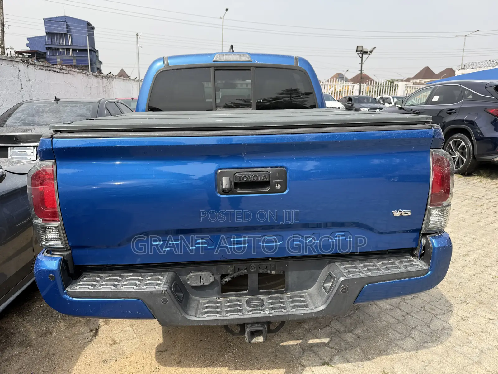 Toyota Tacoma Limited 2017 Blue