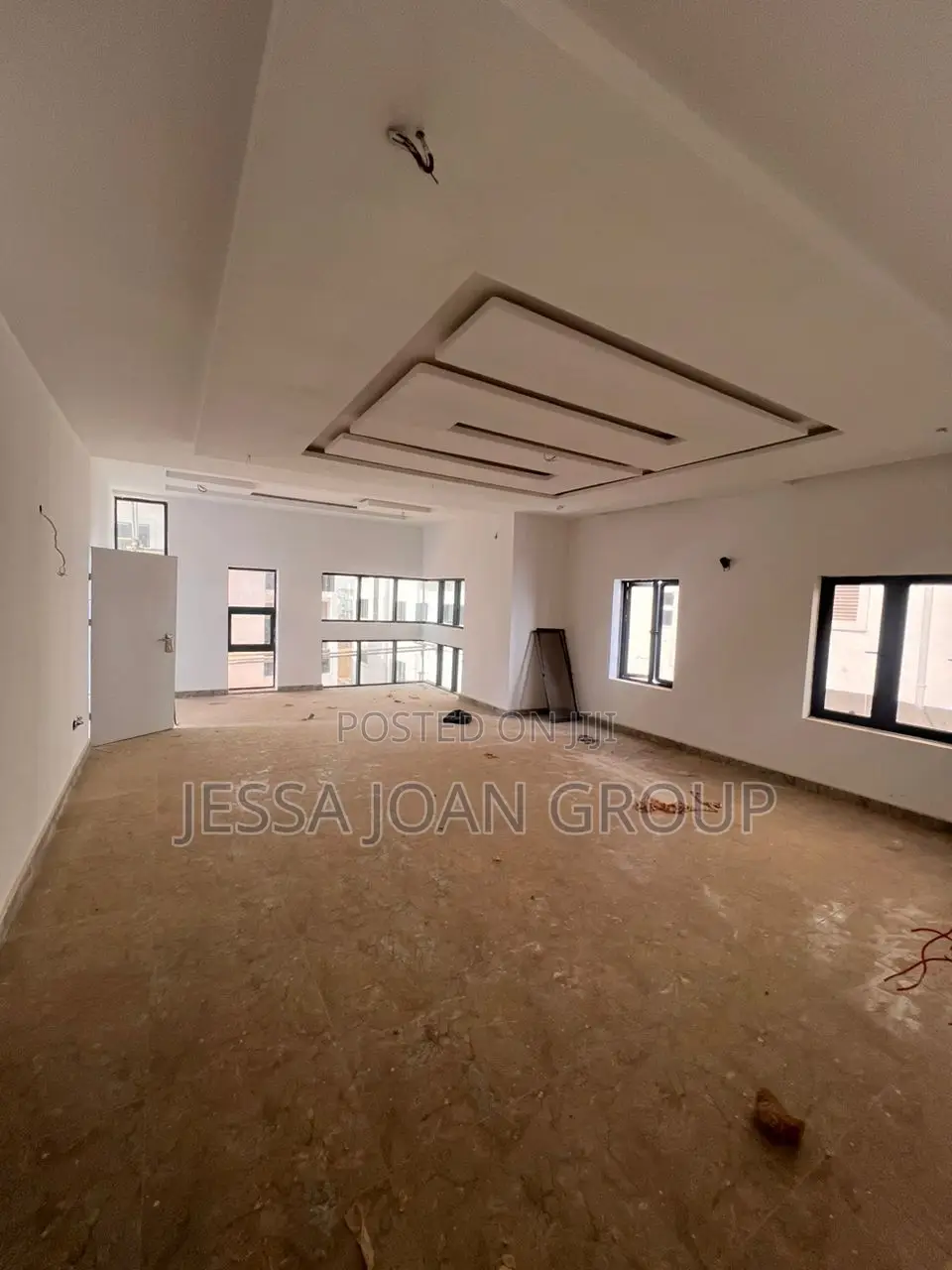 7bdrm Duplex in Guzape District for sale