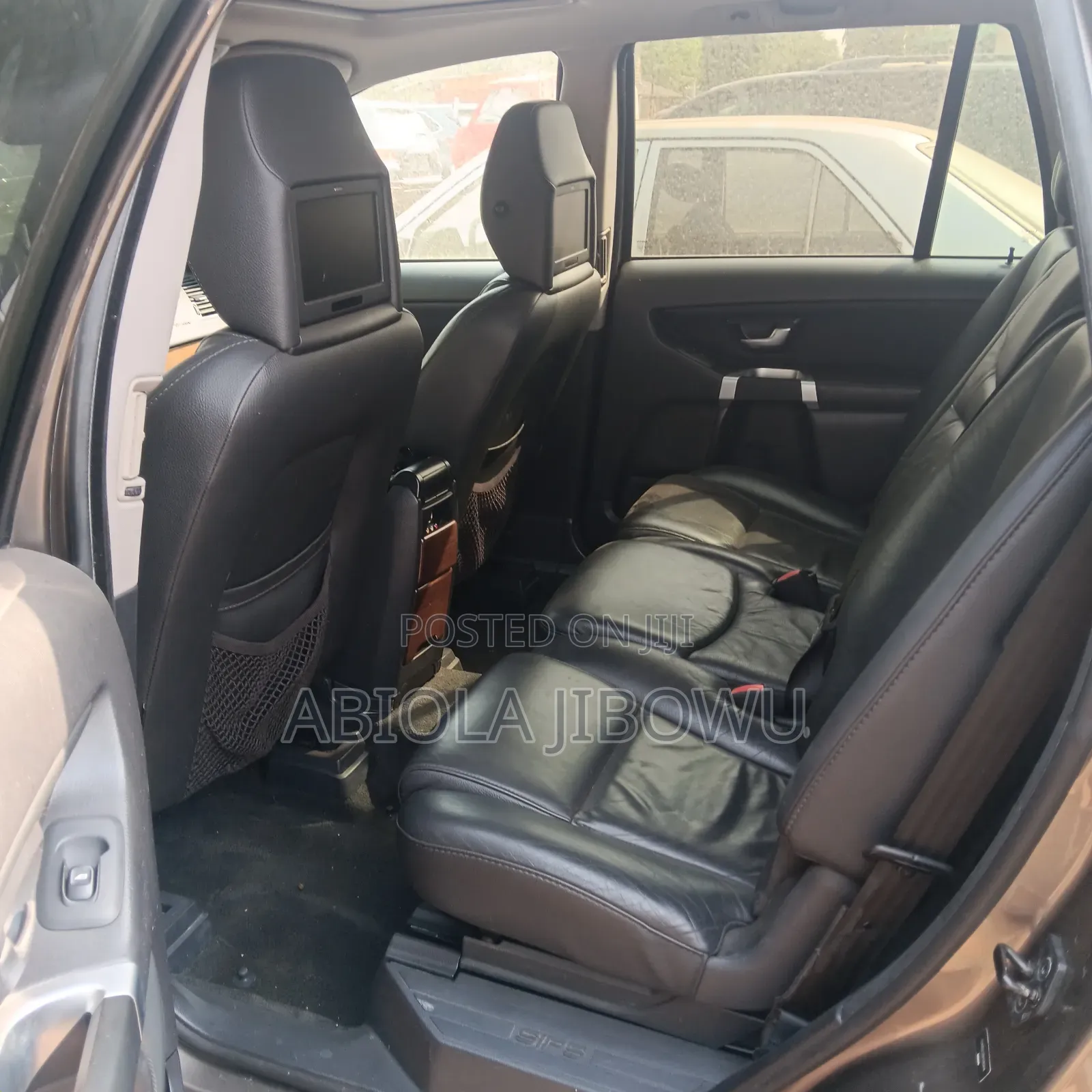 Volvo XC90 3.2 4dr SUV AWD (3.2L 6cyl 6A) 2011 Gray