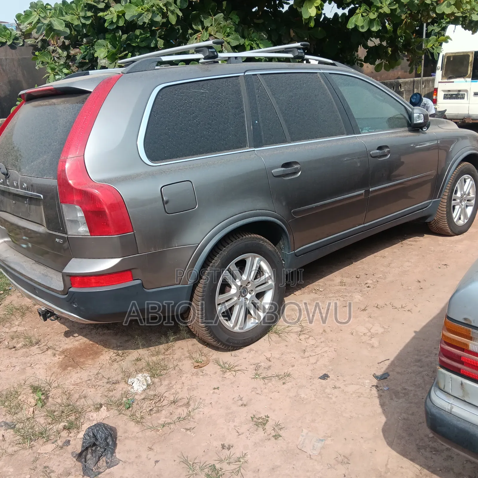 Volvo XC90 3.2 4dr SUV AWD (3.2L 6cyl 6A) 2011 Gray