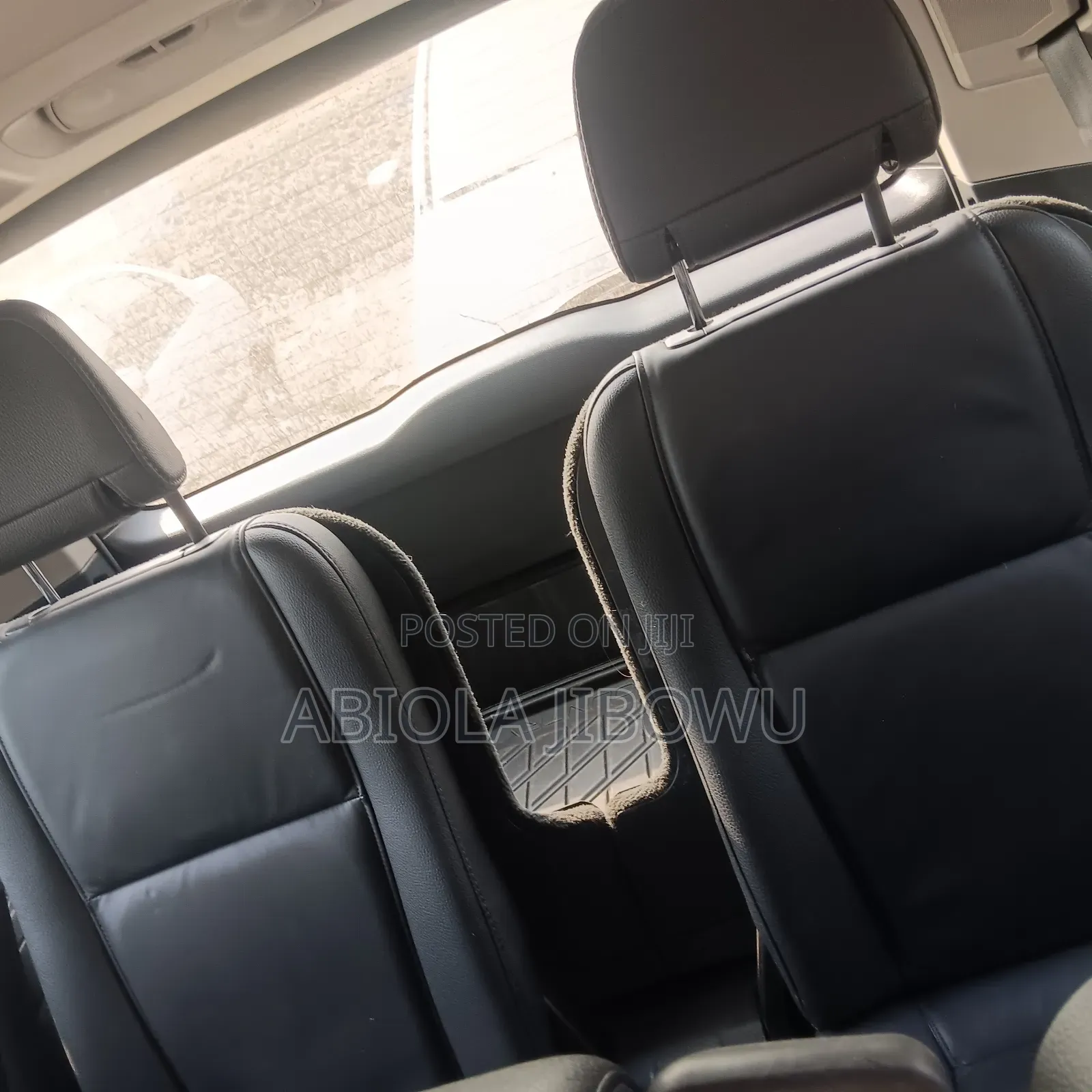 Volvo XC90 3.2 4dr SUV AWD (3.2L 6cyl 6A) 2011 Gray