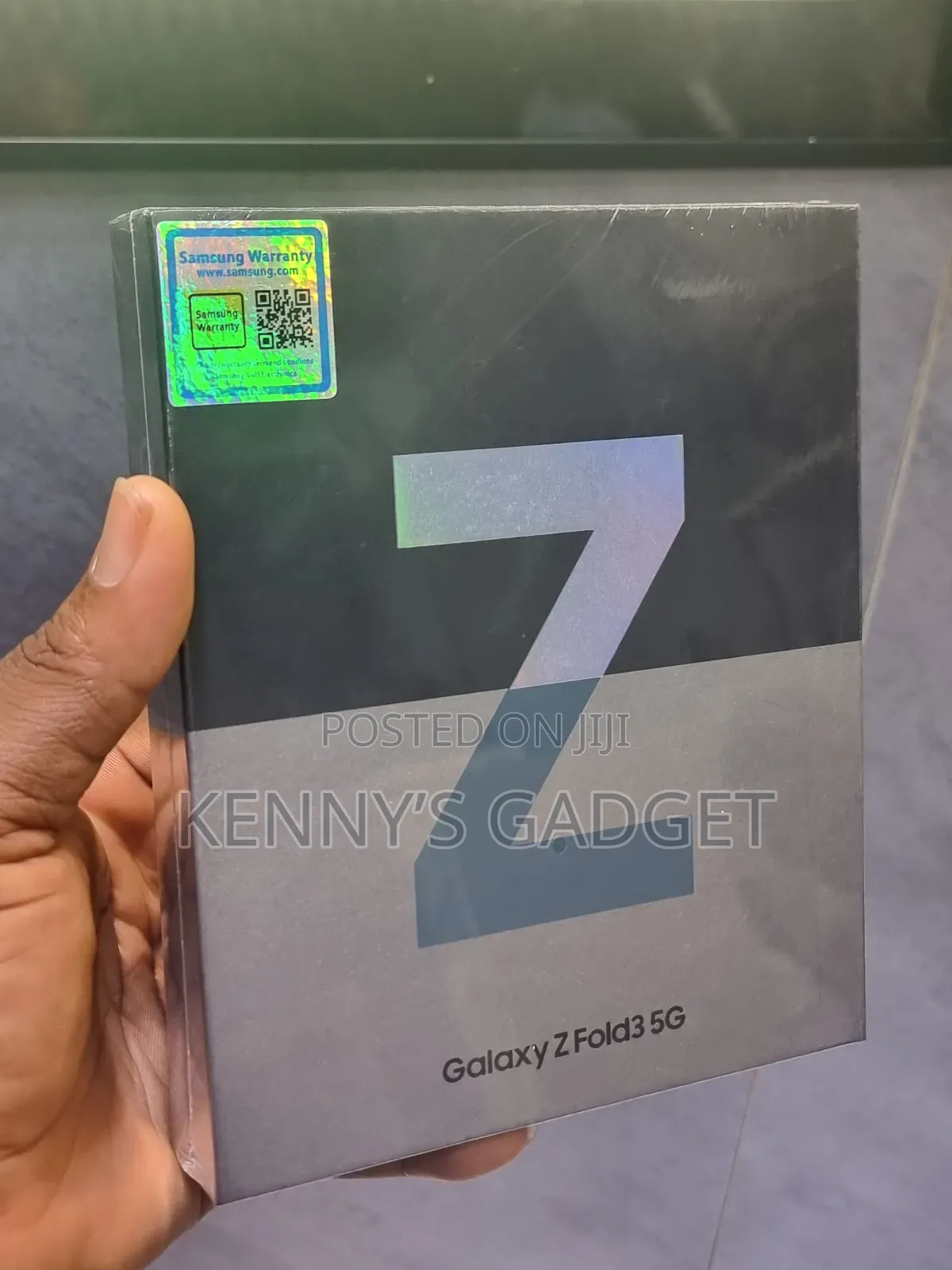 New Samsung Galaxy Z Fold 3 256 GB Black