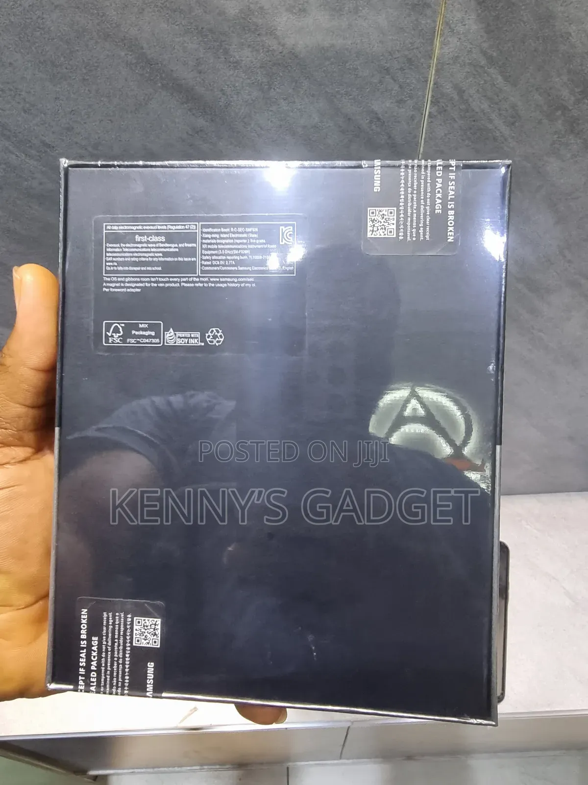 New Samsung Galaxy Z Fold 3 256 GB Black