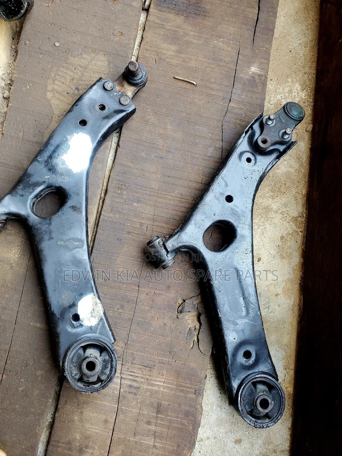 Hyundai Ix35 Low Arm Set