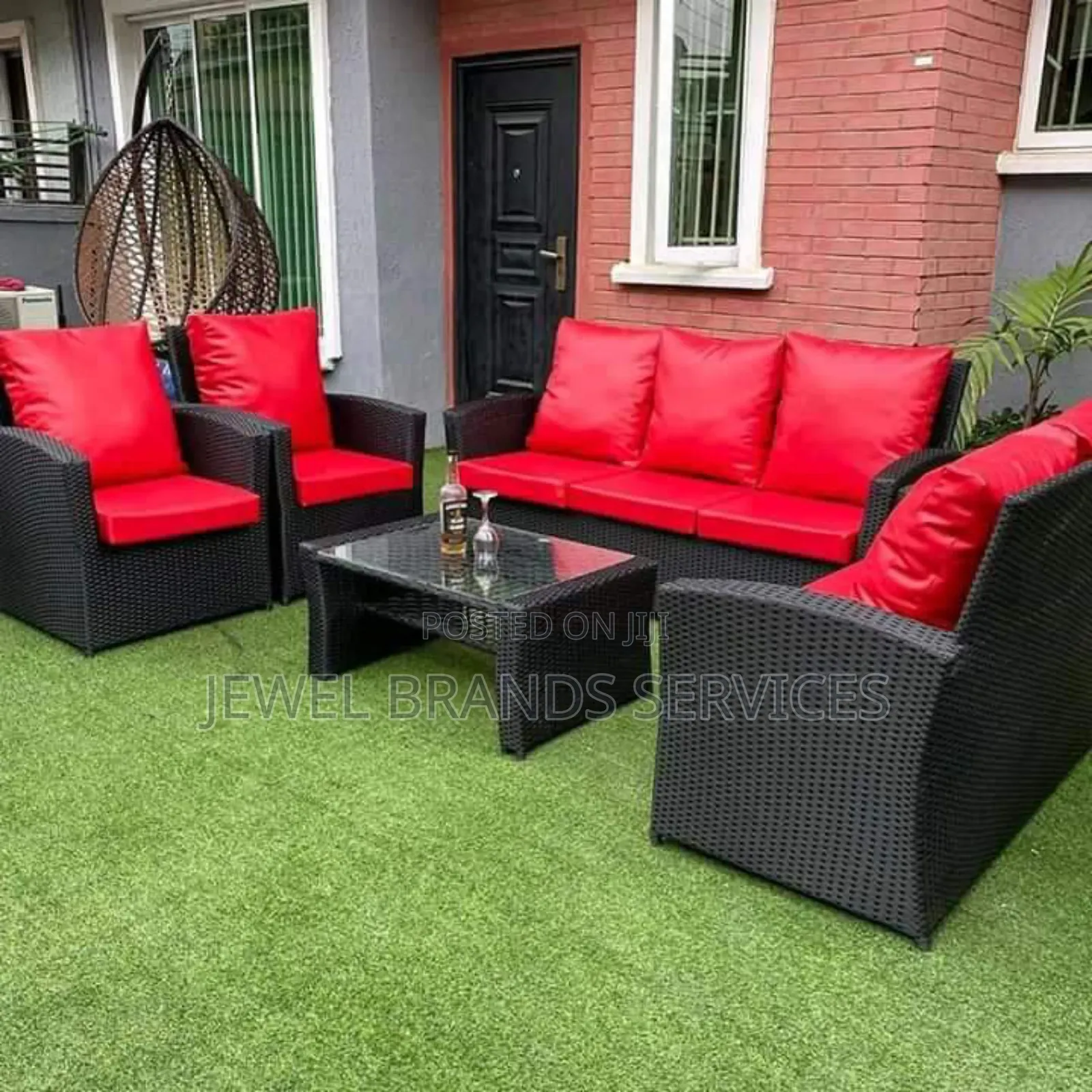 7 Seater Detachable Outdoor Sofa.