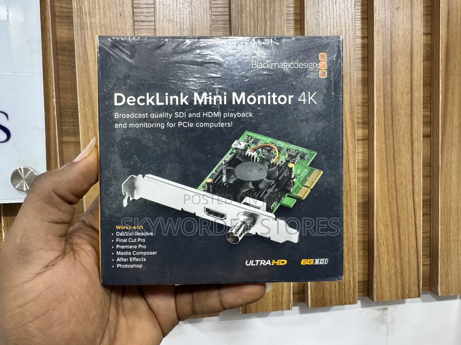Blackmagic Decklink Mini Monitor